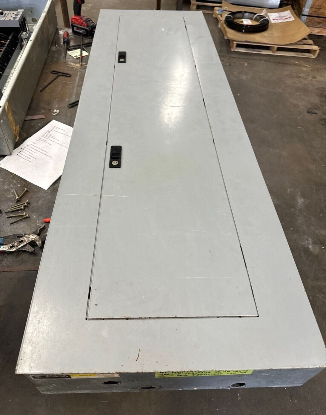 GE PANEL AQF3424CT 400AMP 208/120V 3 PHASE MCB TJD432250 42 CIR NEMA 1 P388 Used