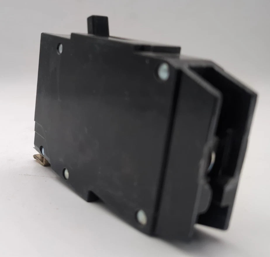 General Electric TEY150 Bolt On Circuit Breaker 50A 1P 277V TEY 50 Amp 1 Pole Used