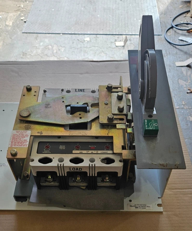 Allen Bradley 2100 Centerline 600A Main Breaker HLD3600 MCC Bucket 600V Used