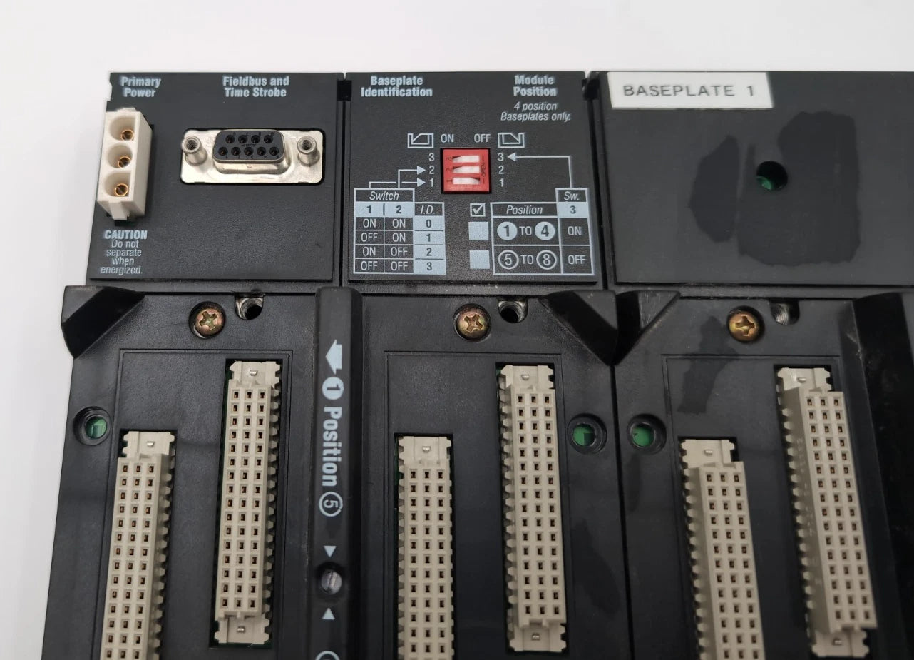 FOXBORO P0926HT Mounting Plate for FCM Modules 8 Positions USED Used