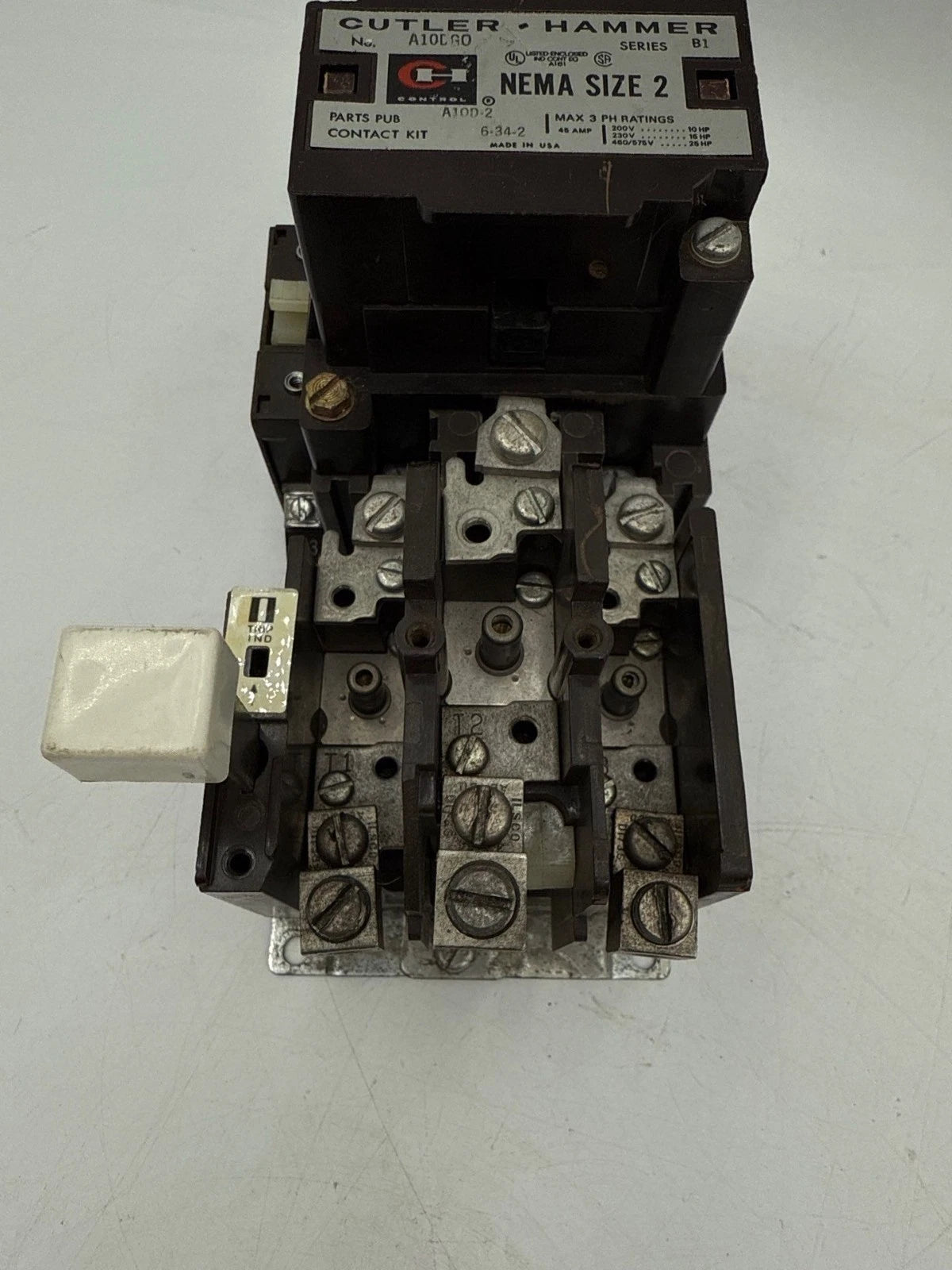 Cutler Hammer A10DG0 Starter NEMA Size 2 45A 3P 600V 25HP Coil 550/600V Used