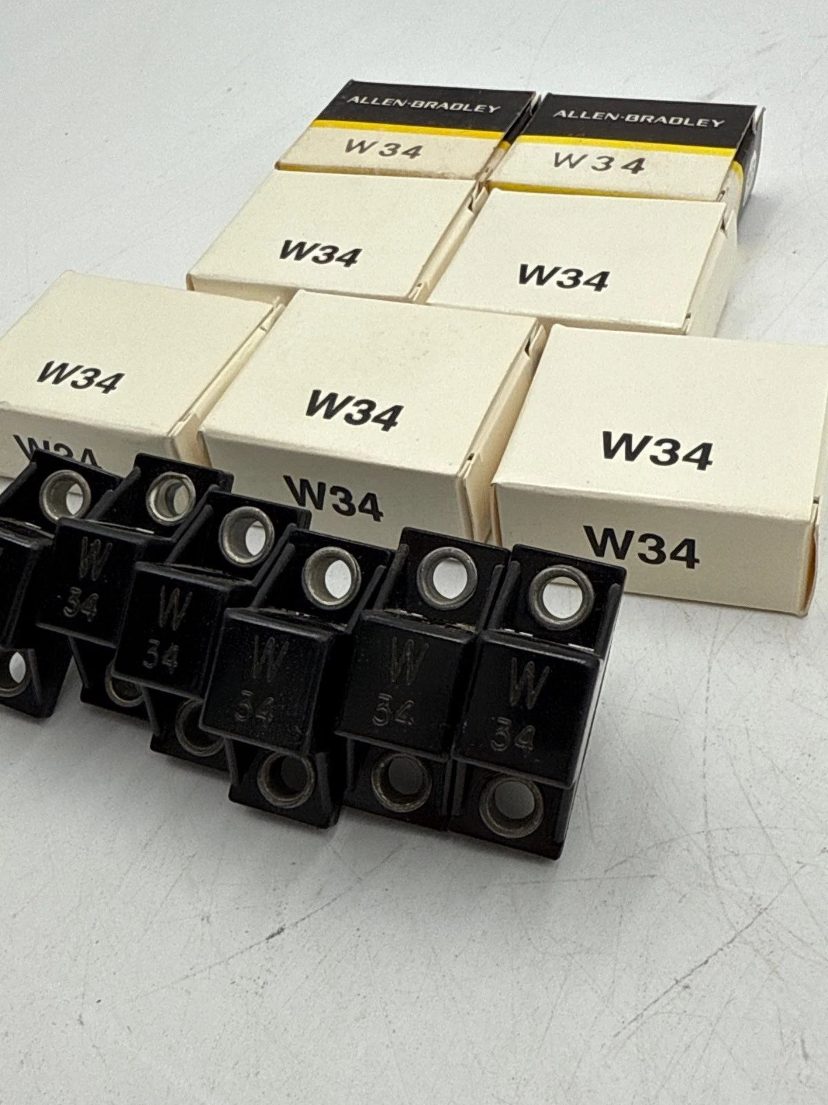 13PC Lot Allen Bradley W34 Thermal Overload Relay Heater W-34 1.80A Element Unit New