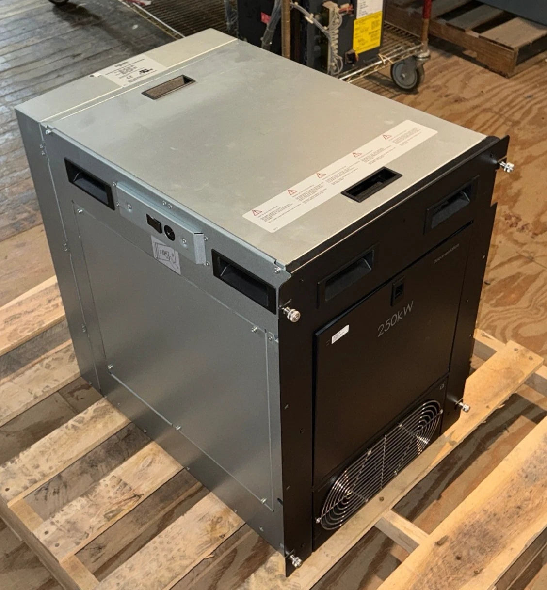 APC SYSW250KD Symmetra PX Static Bypass Switch 250KW 250kVA 380-480V Used