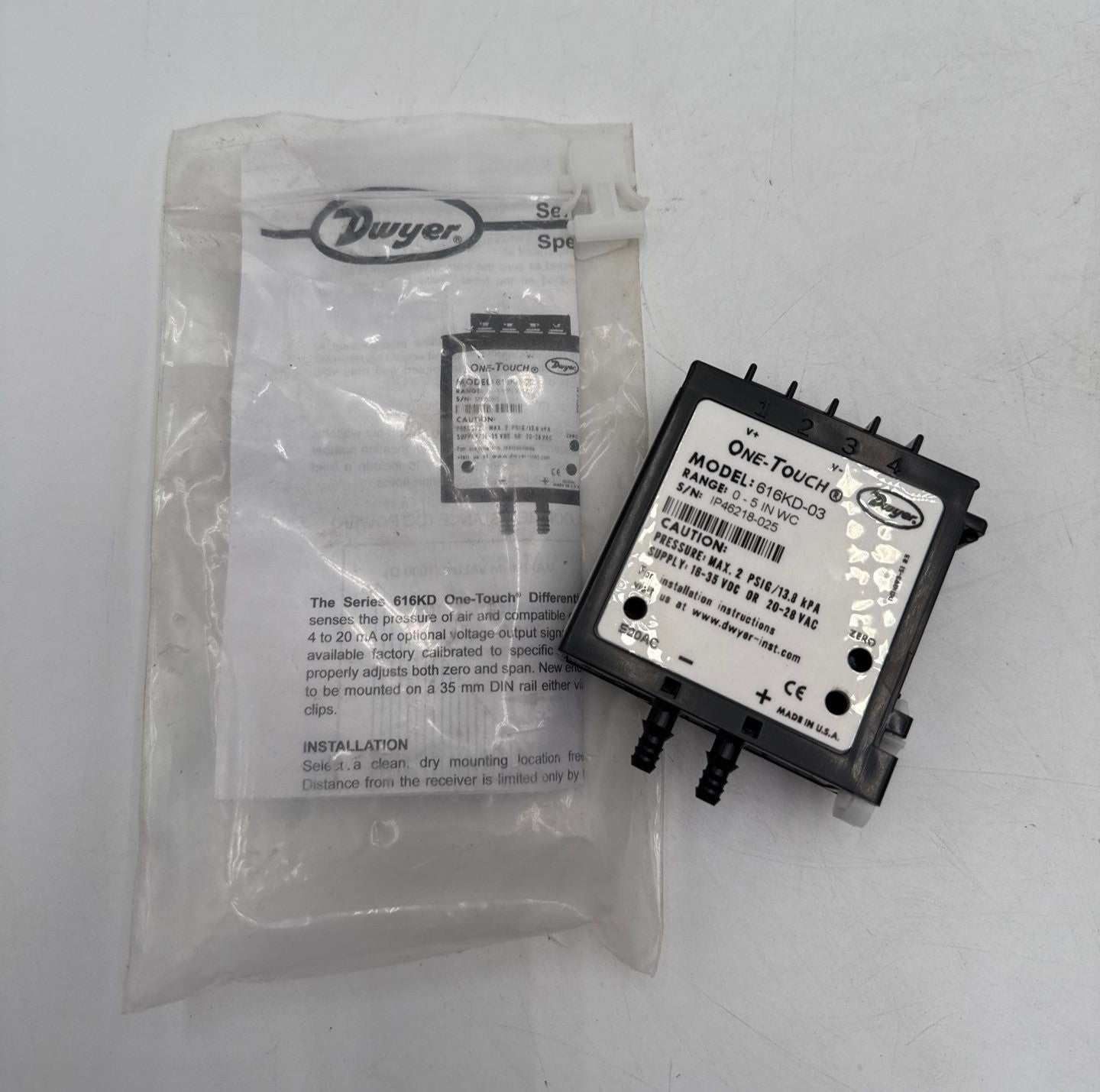 Dwyer 616KD-03 One-Touch Differential Pressure Transmitter 0-5 inwc New
