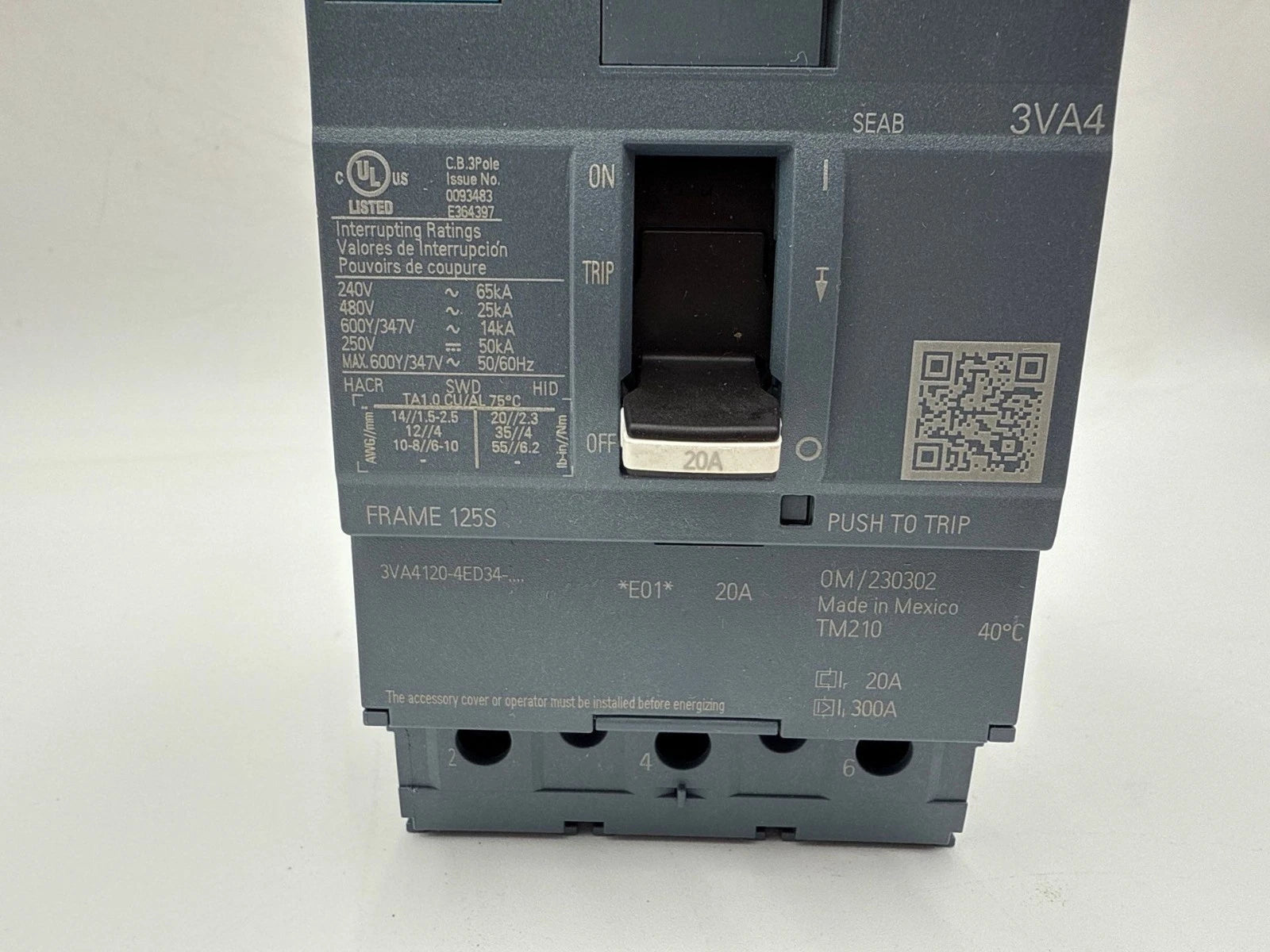Siemens 3VA4120-4ED34-0AA0 Circuit Breaker 20A 3P 600V 3VA41 20 Amp 3 Pole New
