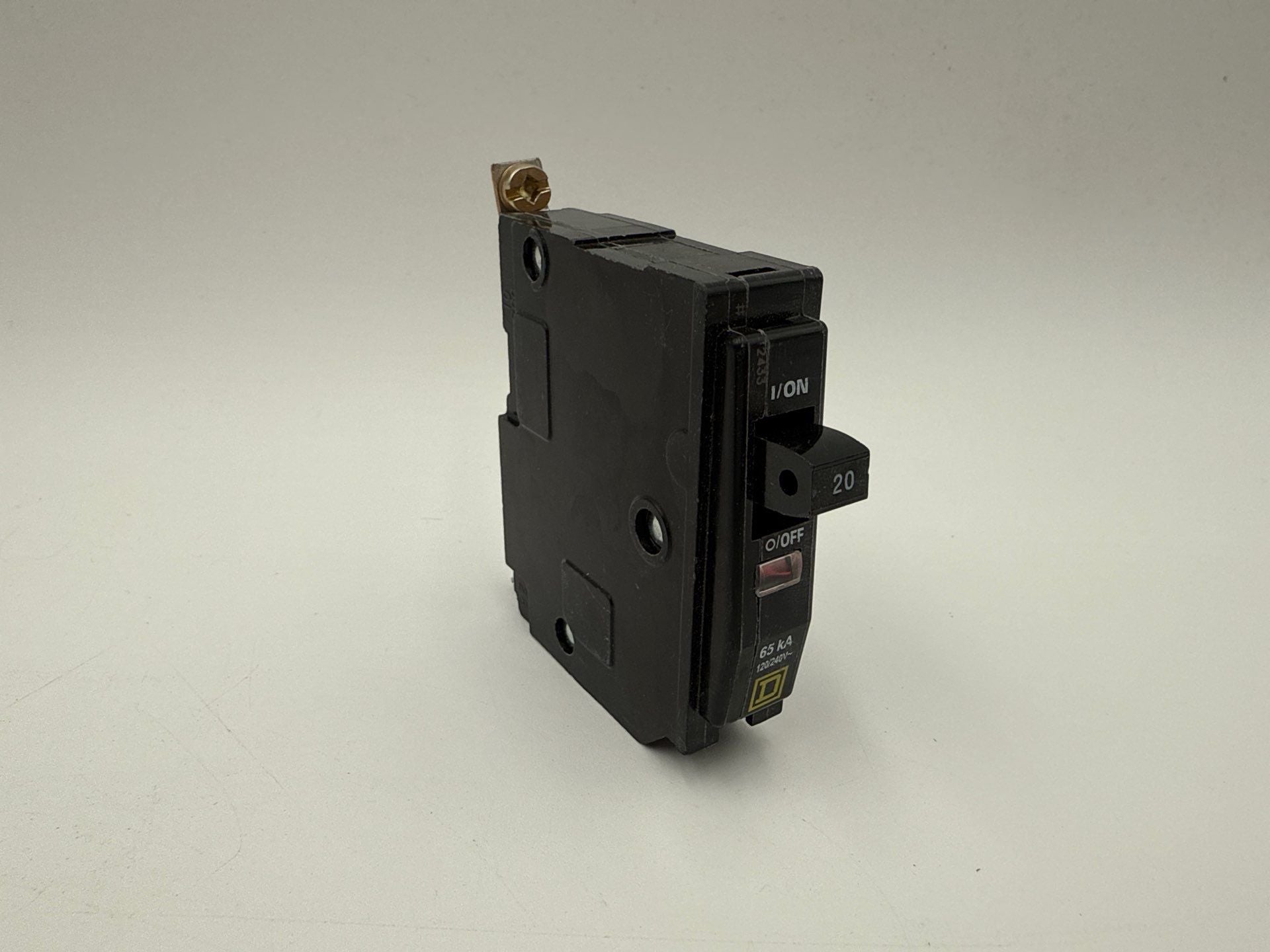 Square D QHB120 Circuit Brekaer 20A 1P 120/240V 65kA Bolt On 20 Amp 1 Pole QOB New