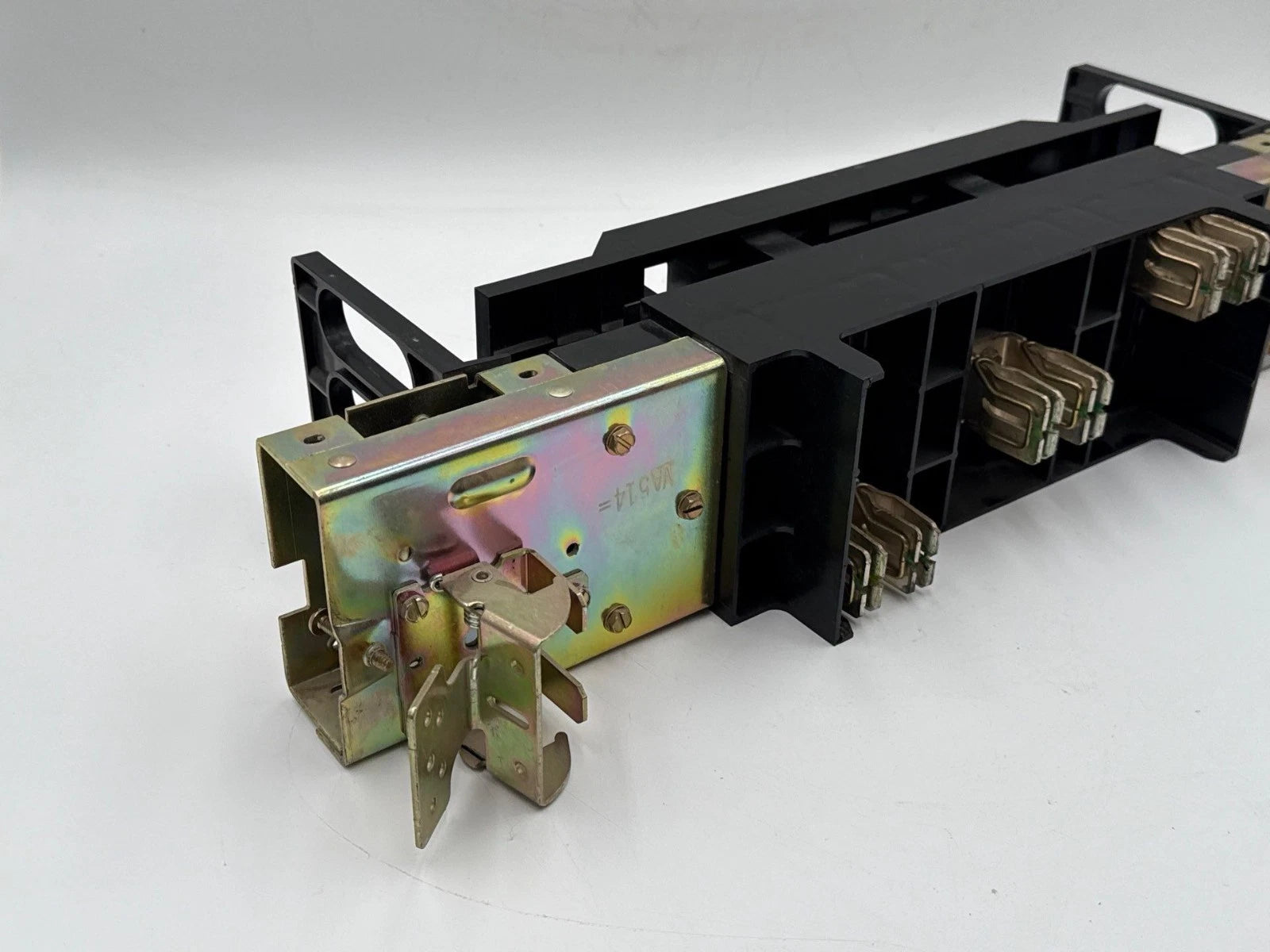 GE AMC6QB APN Circuit Breaker Module 200A 240V Max Spectra Series TQB THQB THHQB Used