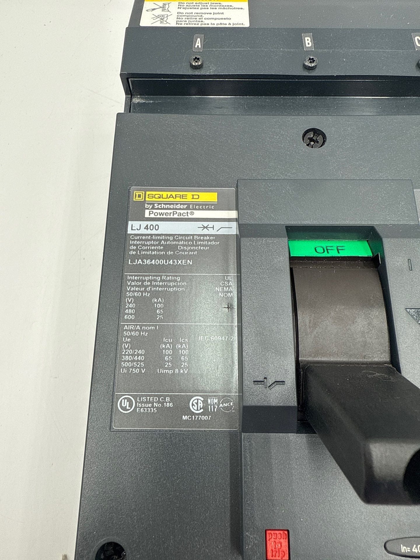 Square D LJA36400U43XEN I-Line Circuit Breaker 400A 3P 600V 3PH LJA 400 Amp Used