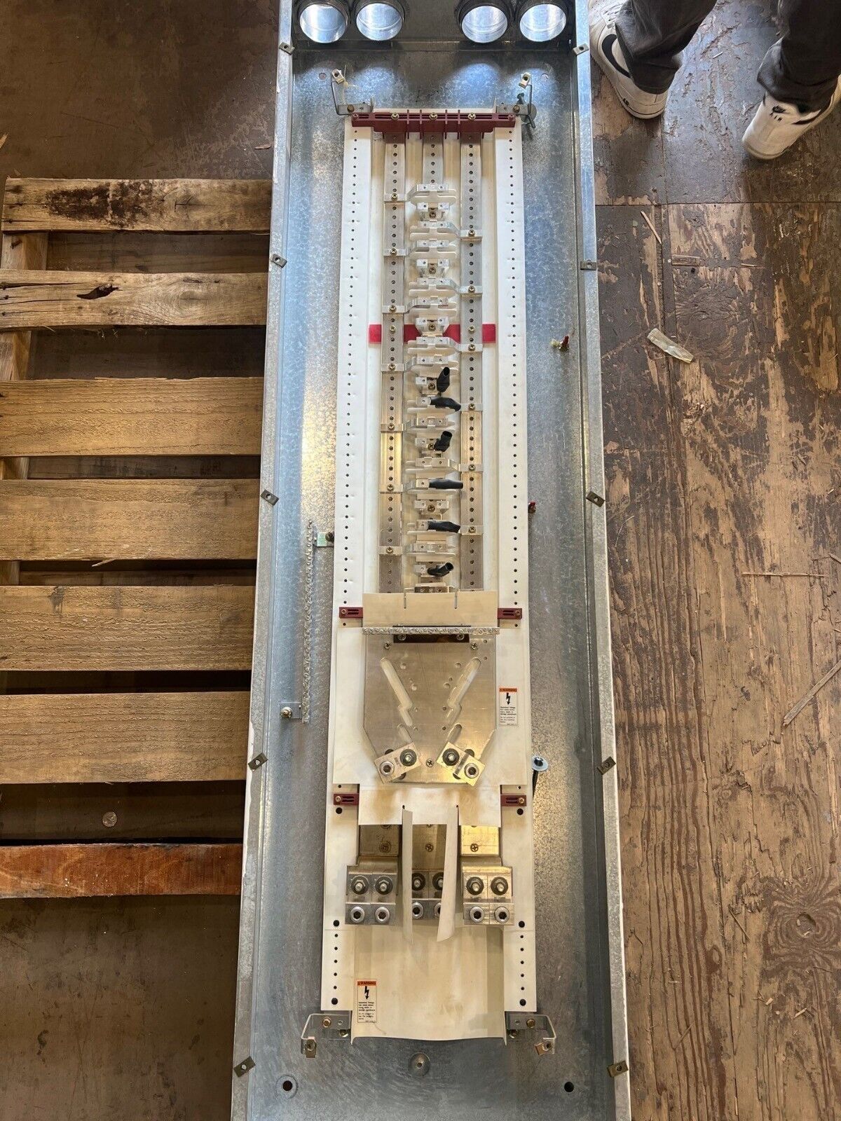Cutler Panelboard PRL3A Panelboard 600A 480/277V 3PH 4W 42 Circuit MLO Indoor P665 Used