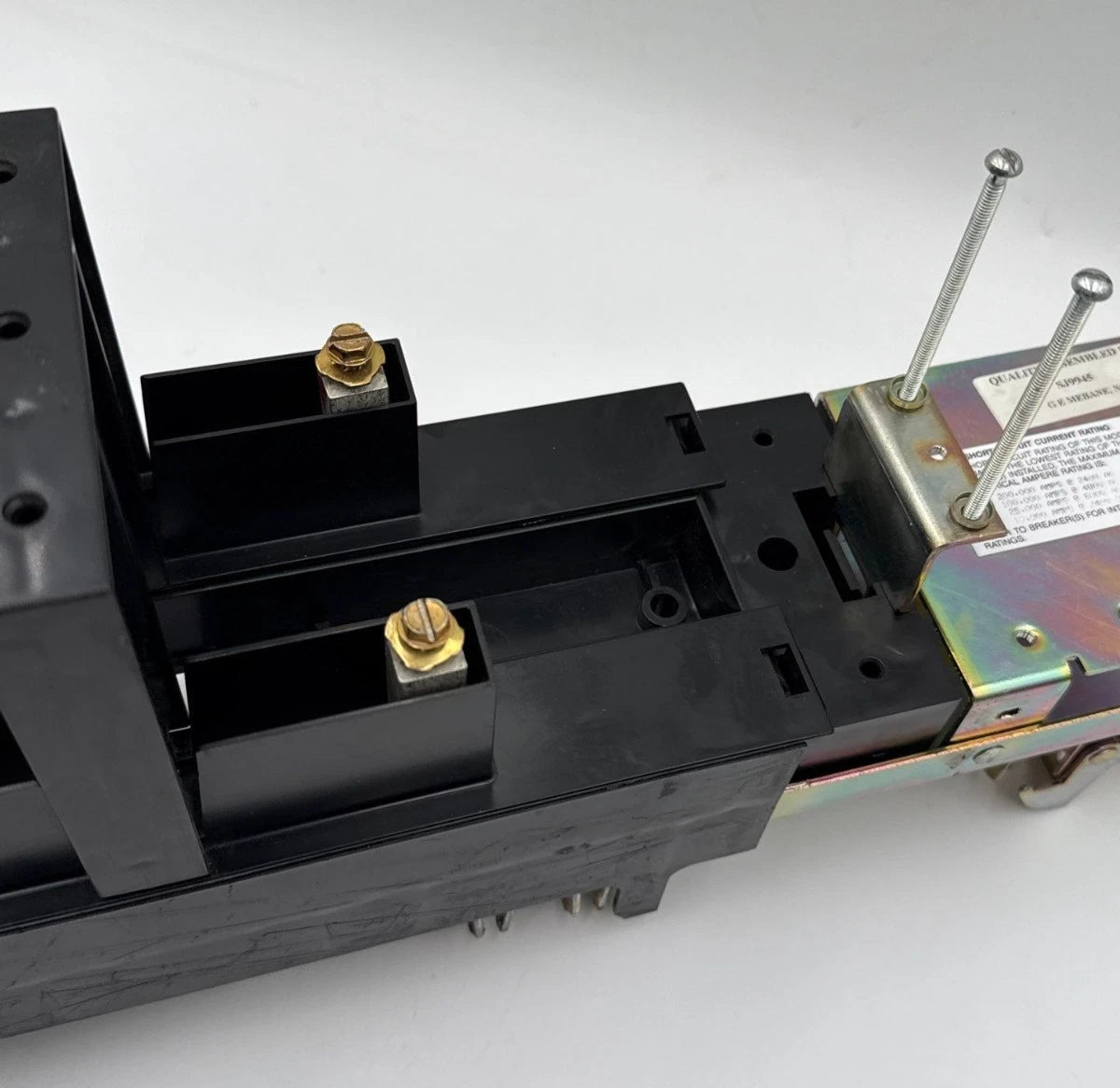 GE AMC4SE APN Circuit Breaker Module 300A 600V Max 4 Pole TEB TED THED SEDA SELA Used