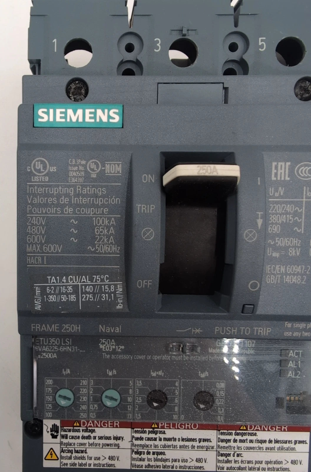 Siemens 3VA6225-6HN31-0AA0 Circuit Breaker 250A 3P 600V 3PH LSI Trip NEW New