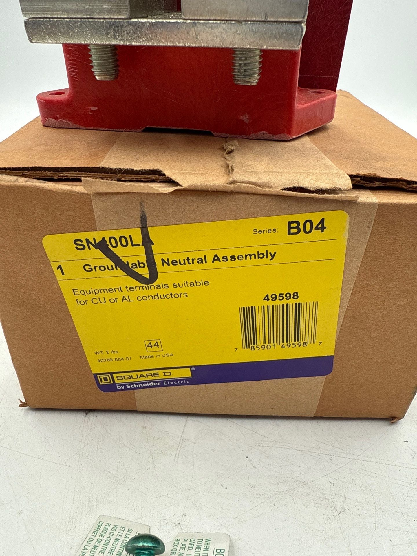 Square D SN400LA Series B04 Groundable Neutral Assembly 400 AMP 1AWG to 250kcmil New