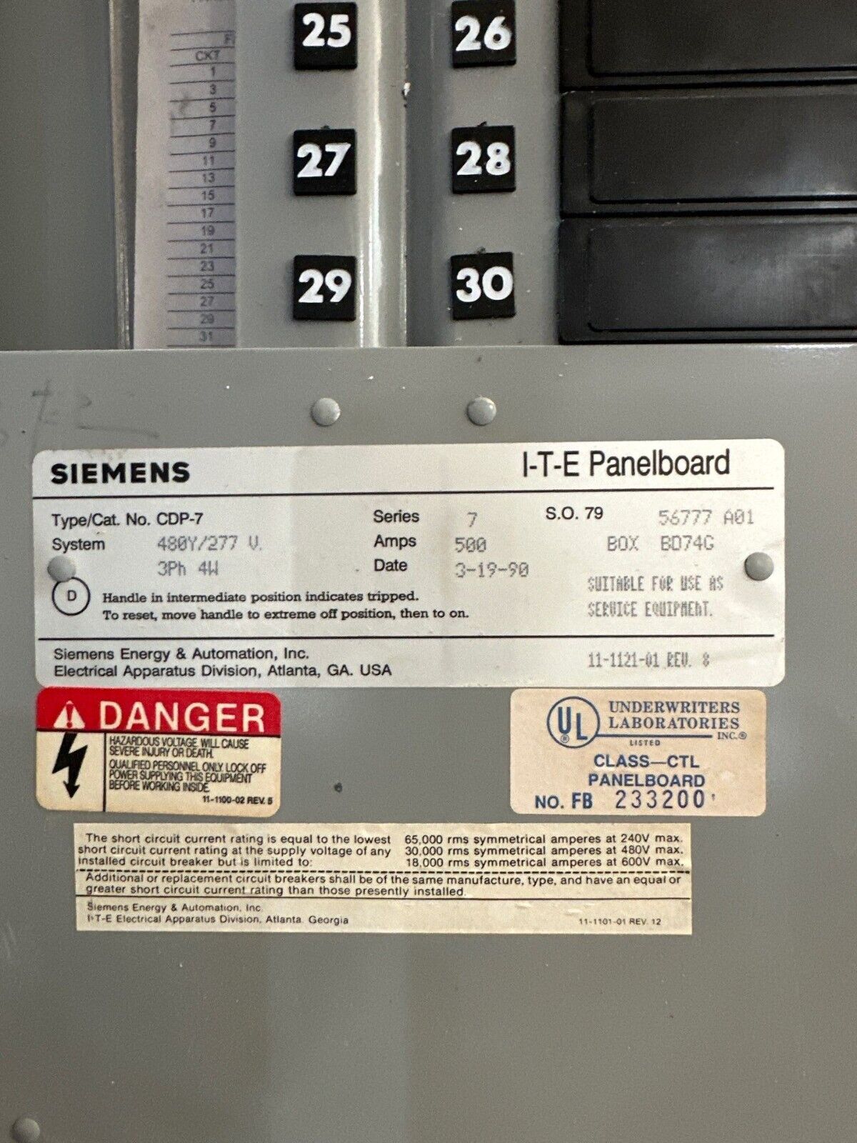 Siemens CDP-7 ITE Panelboard 500A 480Y/277V 3PH 4W Indoor Encl 30 Cir MCB 500Amp P513 Used