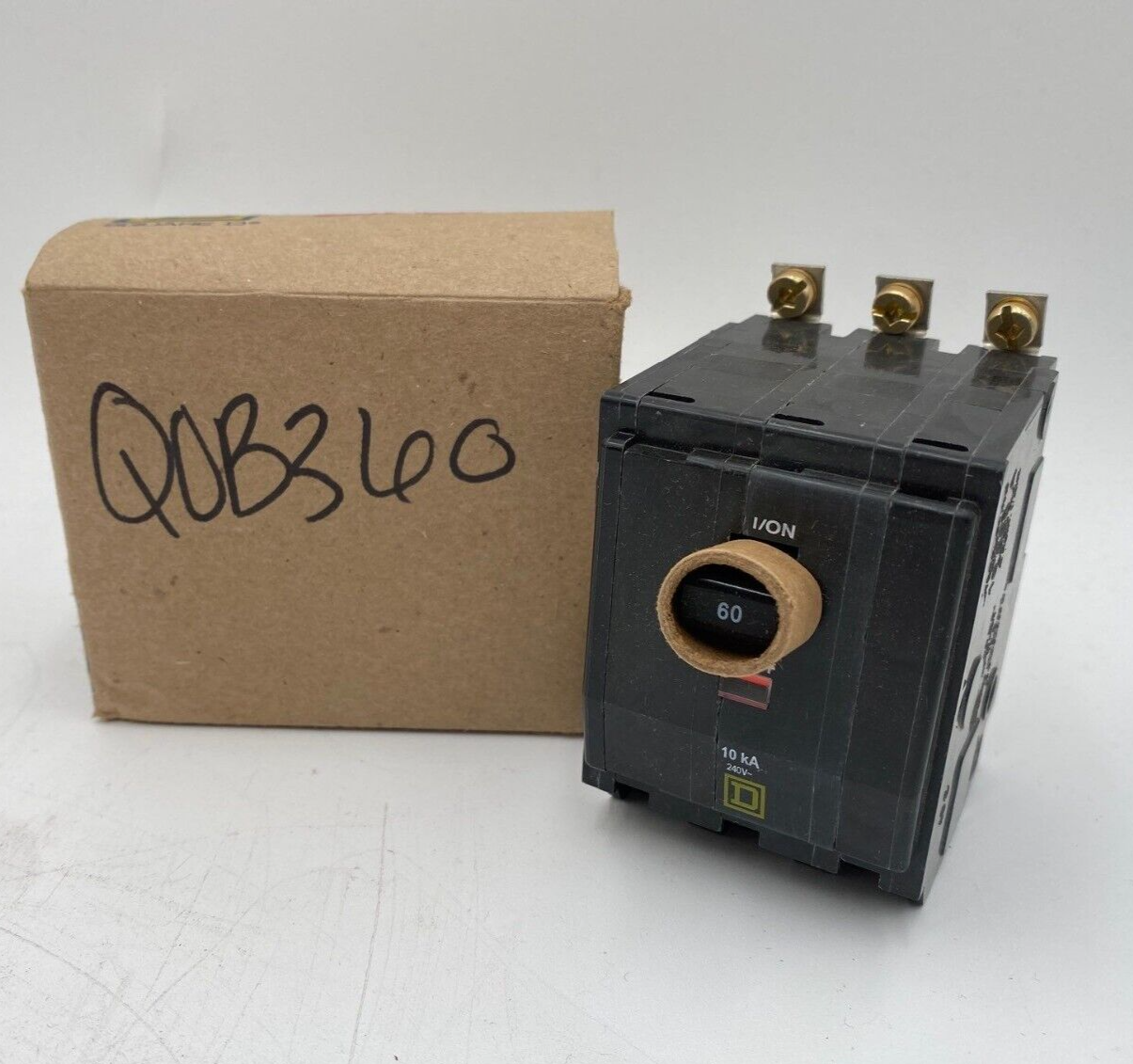 Square D QOB360 New