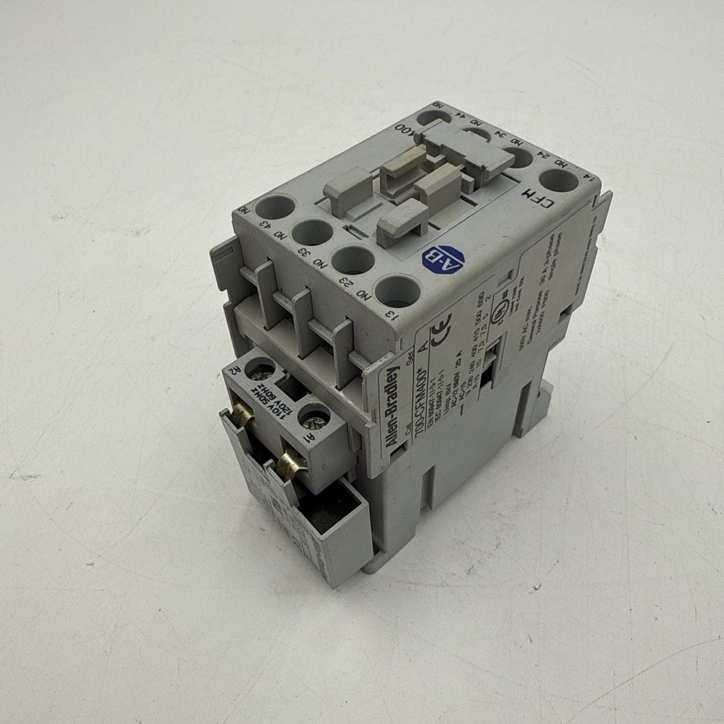 Allen Bradley 700-CFM400D Contactor 30A 3P 600V Coil 110/120V 700-CFM400 Used