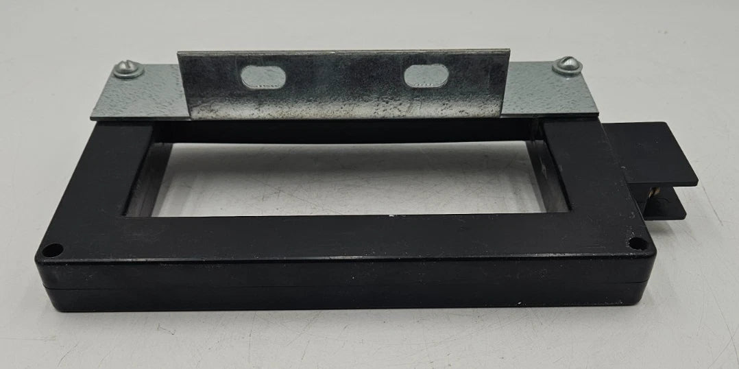 Instrument Trans Inc 568TS-402 Current Transformer 4000:5A 50-400HZ 600V 10kVBIL Used