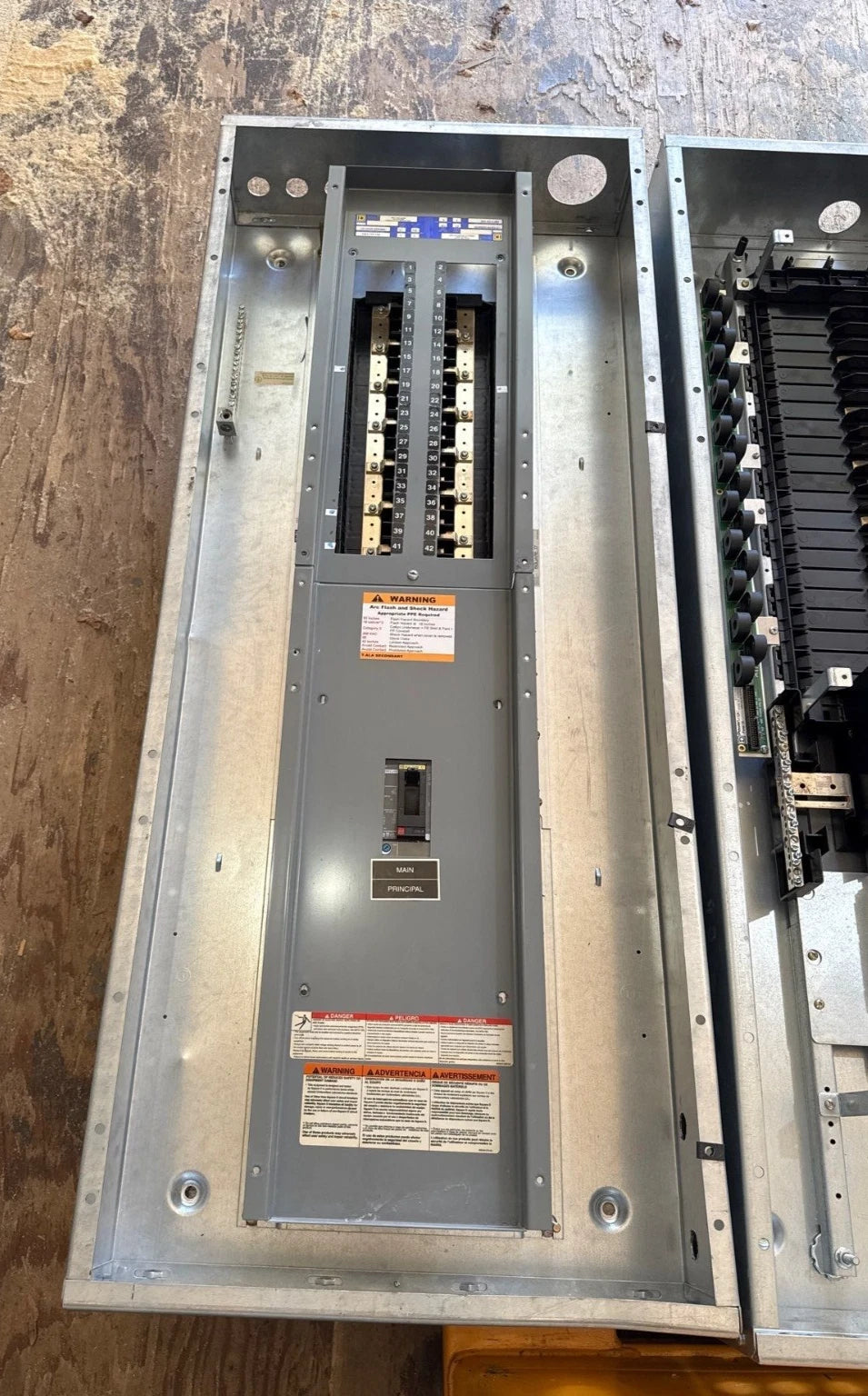 Square D NQOD Panelboard 250A 208/120V 3PH 4W 42 Cir MCB Panel JDP36250 250 Amp Used