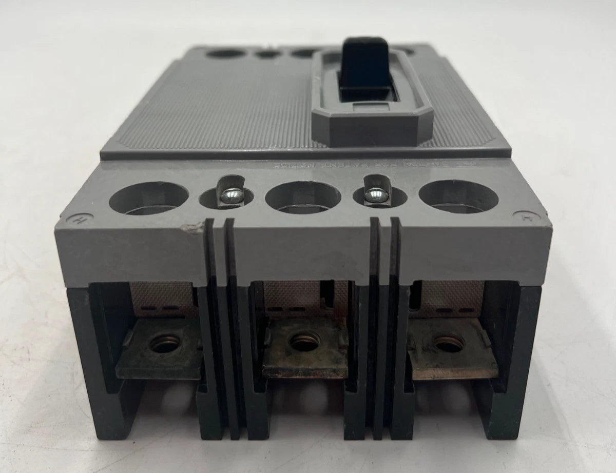 Siemens QJH23B225 Bolt On Circuit Breaker 3 Pole 225 Amp 240v 3P 225A 240 Volt Used