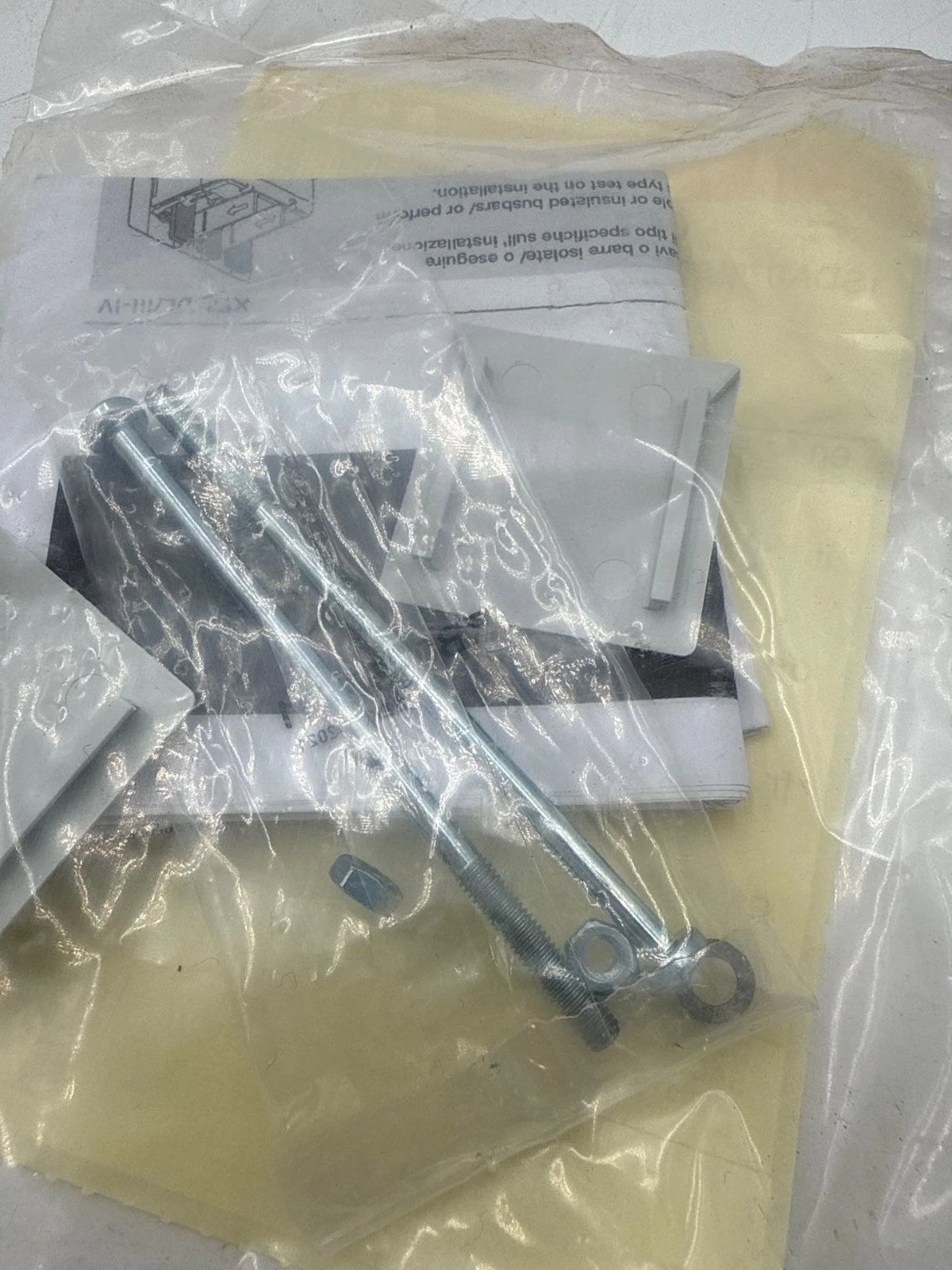 ABB 1SDA076572R1 Kit Installation W/o Flange For 3P 4P TMAX XT2 Breakers New