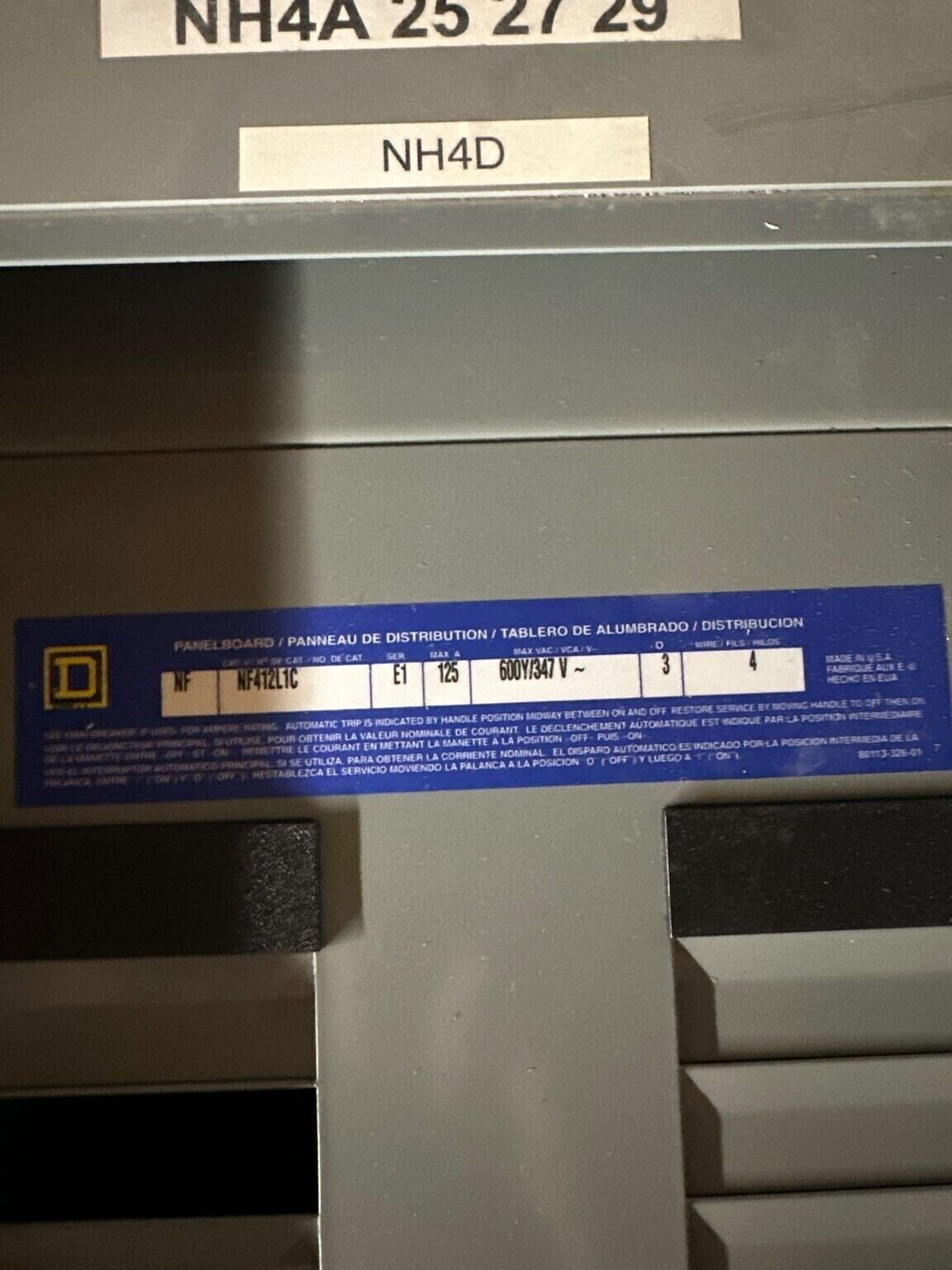 Square D NF412L1C NF Panelboard 125A 600V 3PH 4W 12 Circuit MLO 125 Amp Main Lug P504 Used