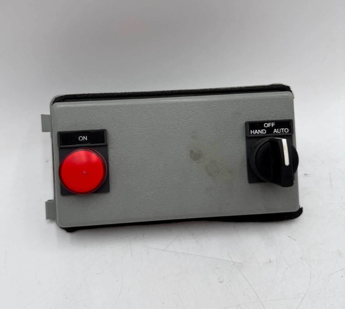 Square D Model 6 Switch Indicator Panel MCC Bucket Motor Control Center Accs Used