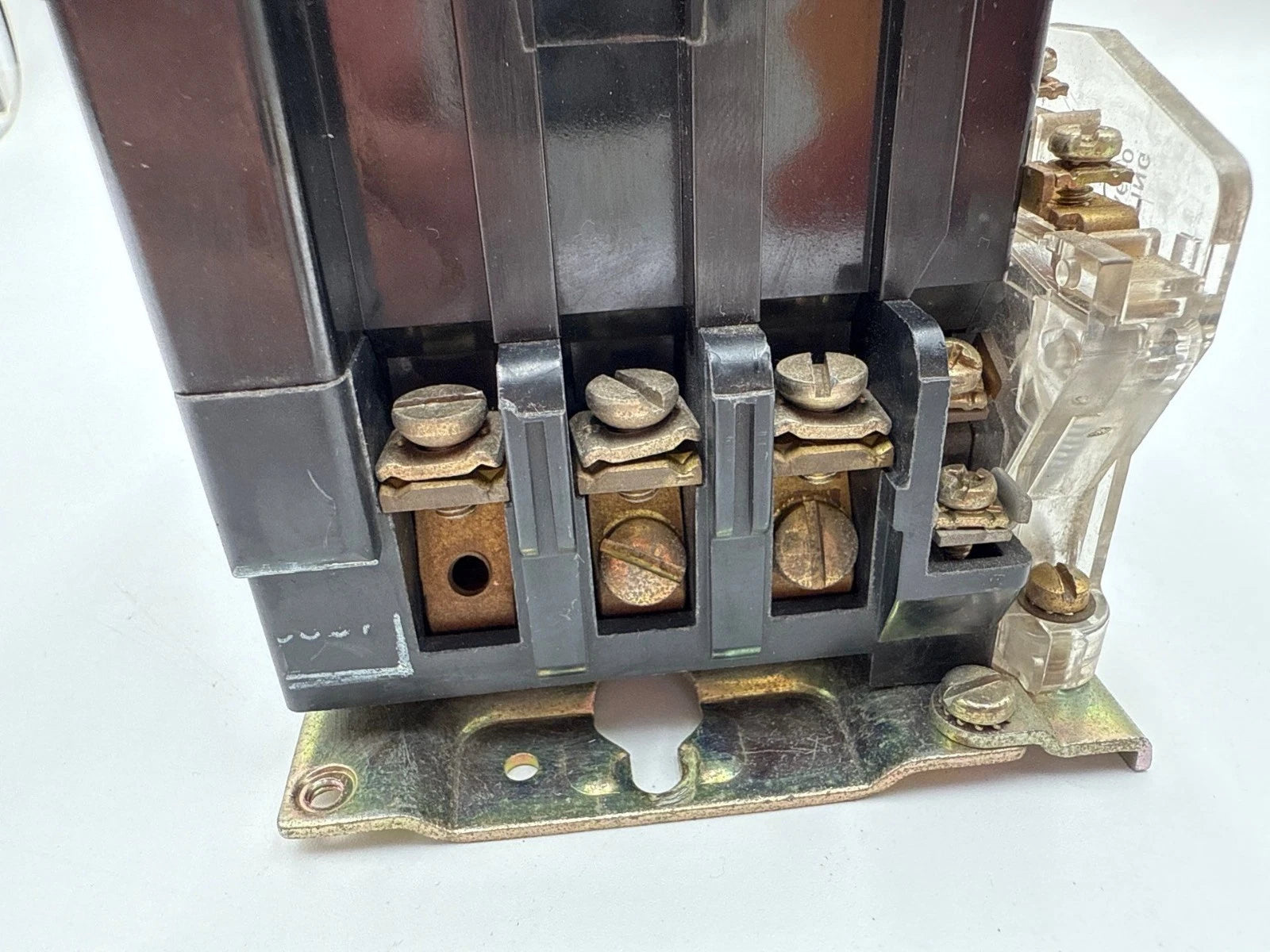 Square D 8536 SCO3 S NEMA Size 1 Starter 27A 10HP 3P 600V Coil 110/120V 8536SC03 Used