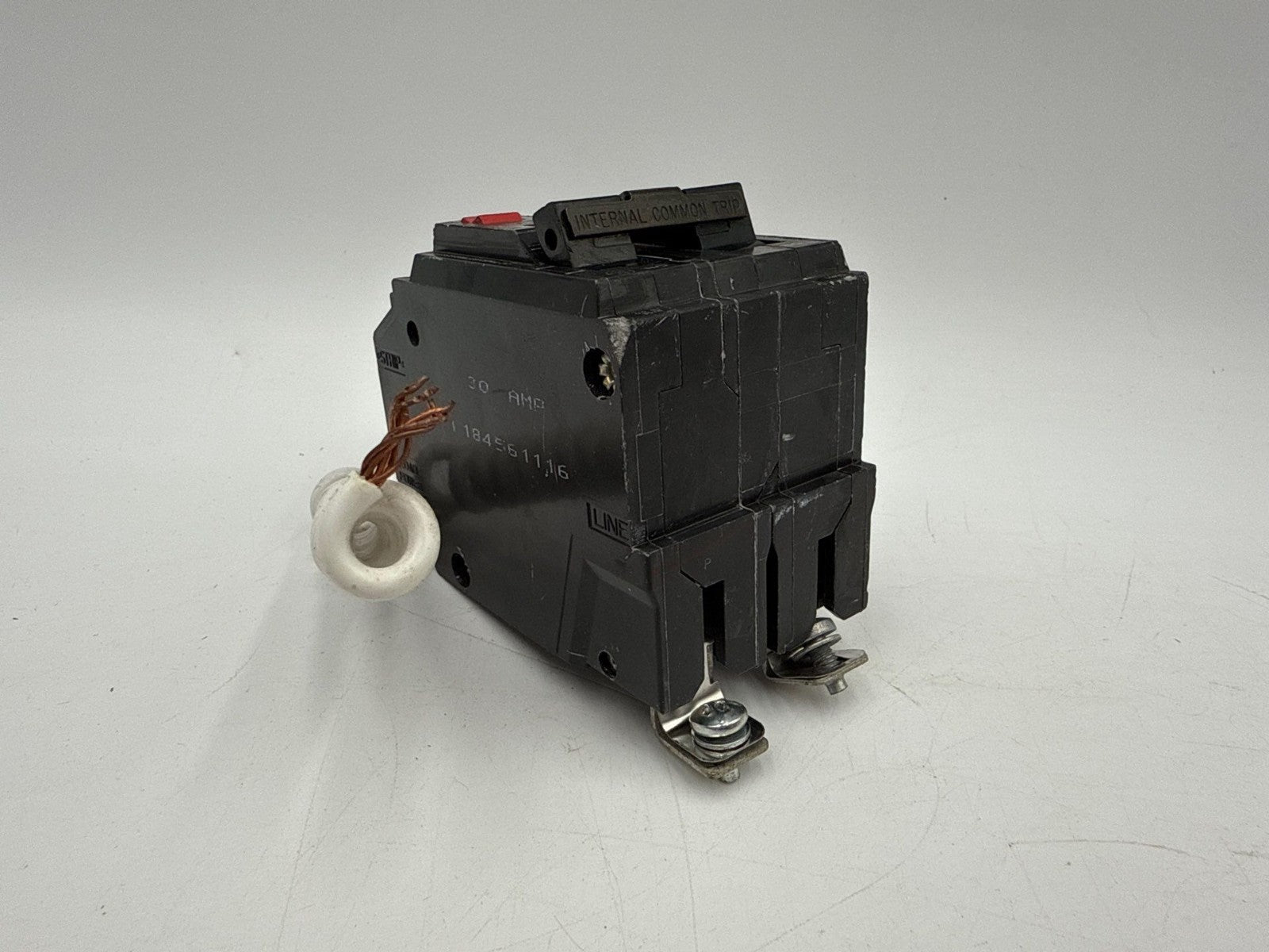 GE THHQB2130GFT Circuit Breaker 30A 2P 240V 22kA THHQB 30 Amp Bolt On GFCI New