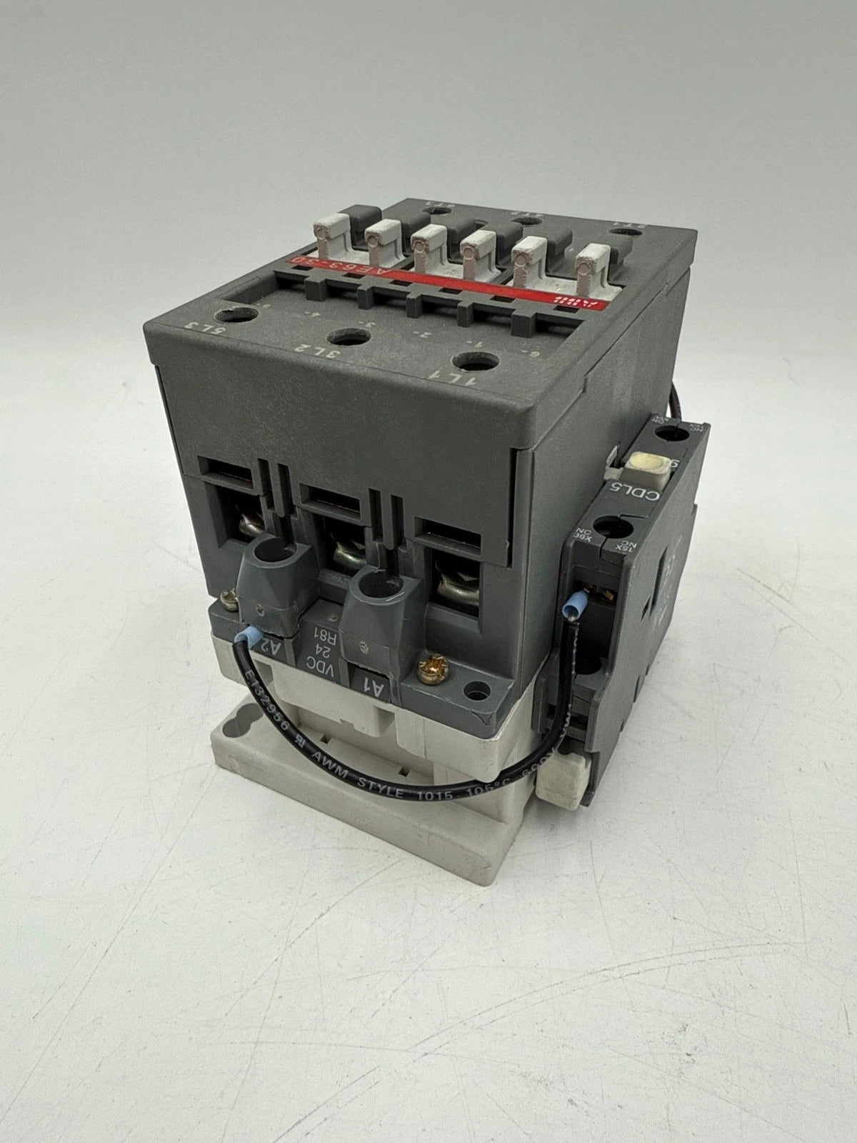ABB AE63-30 Contactor 90A 3P 600V 3PH 60HP Coil 24VDC CDL5-01 Aux Contact Block Used