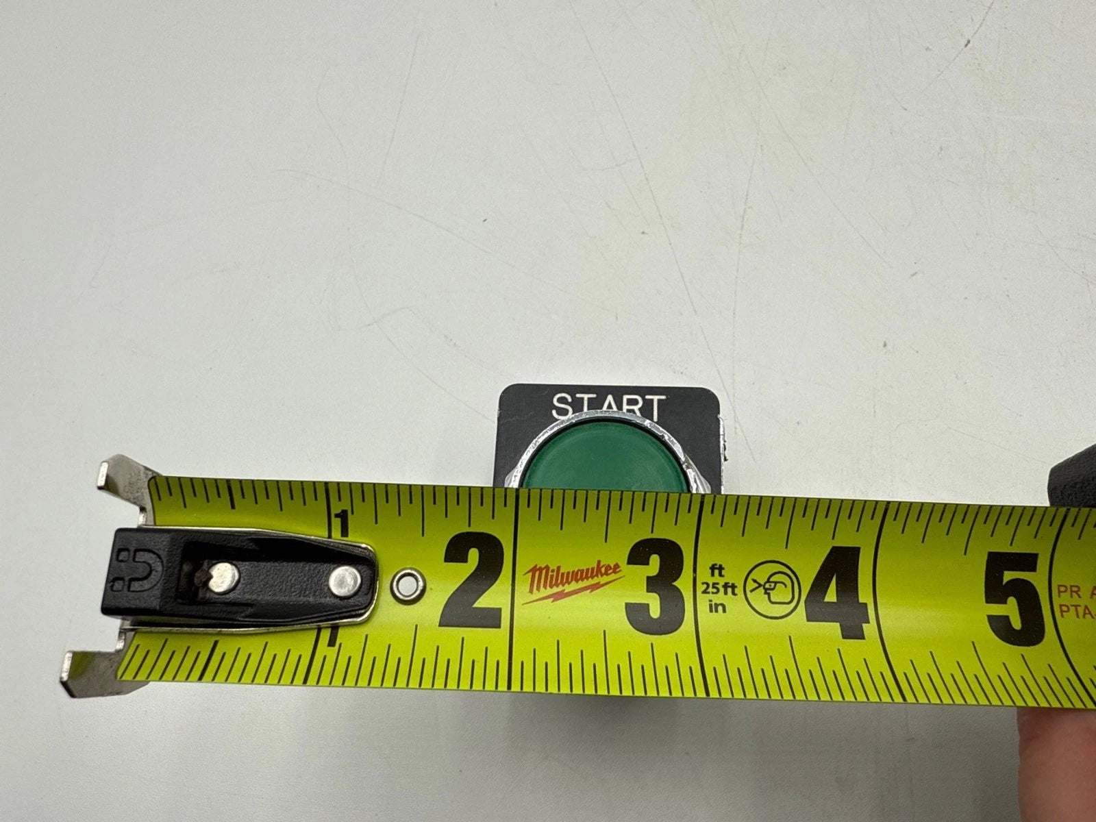 Cutler Hammer 10250T 91000T Push Button Green Start 600V Control Panel Equip Used