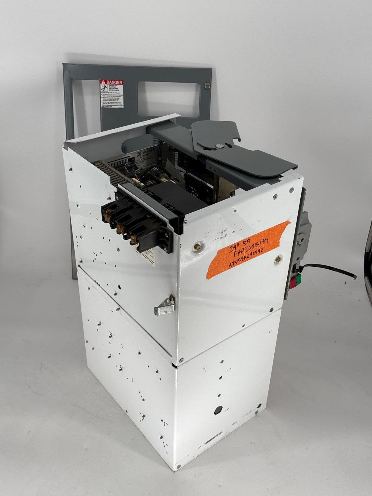 Square D Model 6 24" 15A Combo MCC Bucket FHP3601513M ATV58HU41N4Z 1HP Drive Used