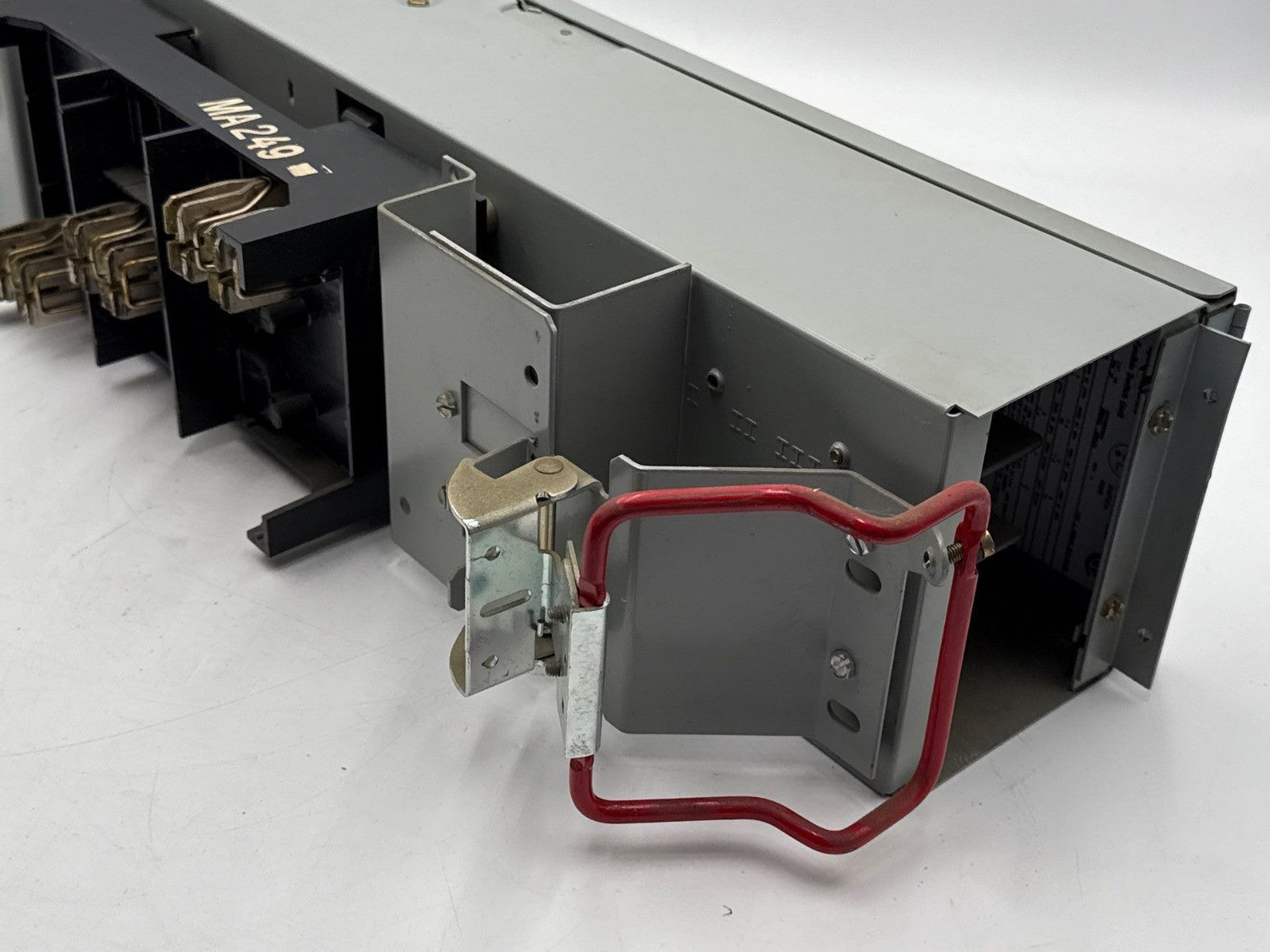 GE ADS36030HD Fusible Panelboard Switch 30A 3P 600V SPECTRA SERIES 30 Amp 3 Pole Used