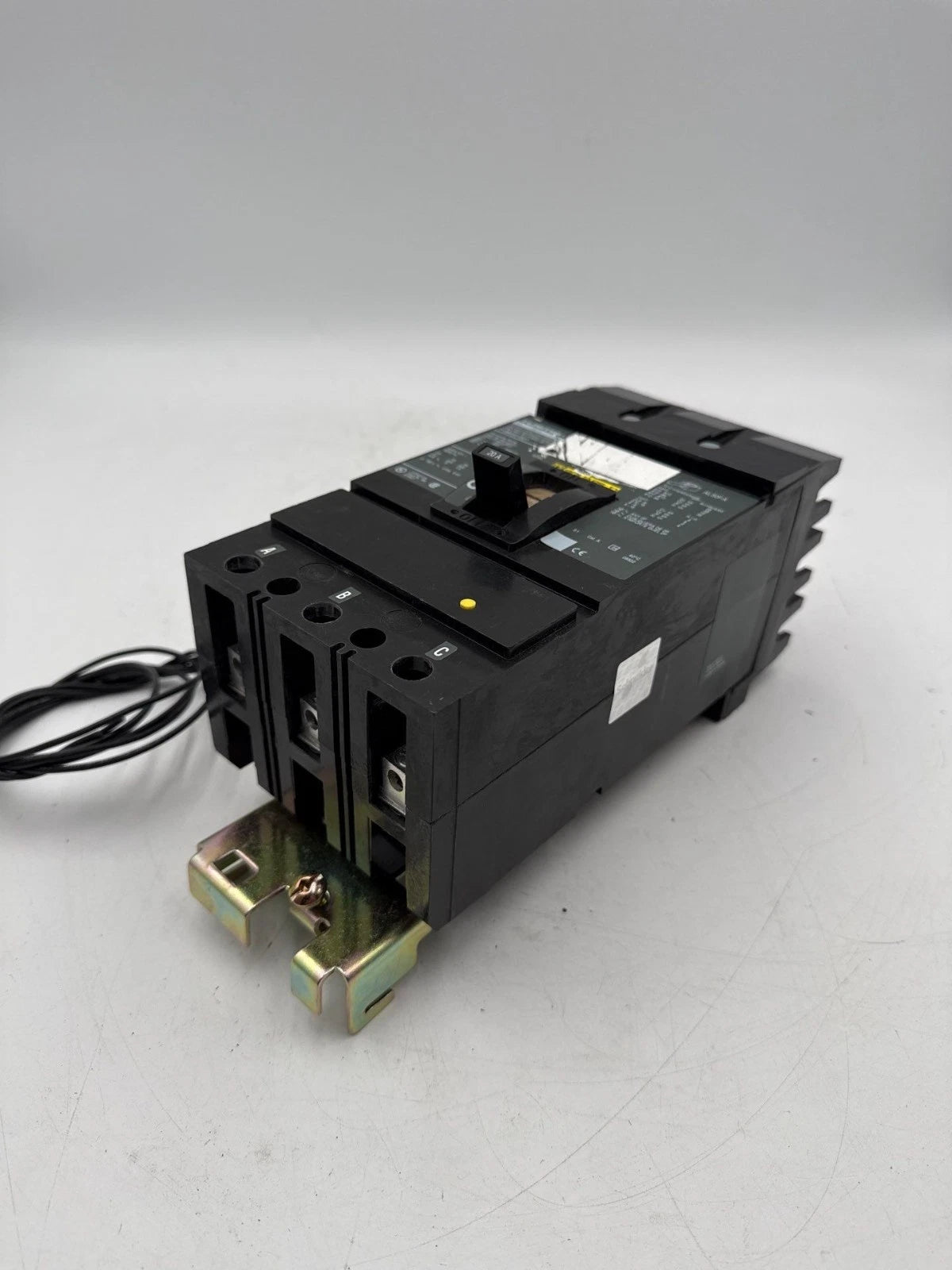 Square D FI360201021 I-Line Circuit Breaker 20A 3P 600V 3PH 20 Amp Shunt Trip Used