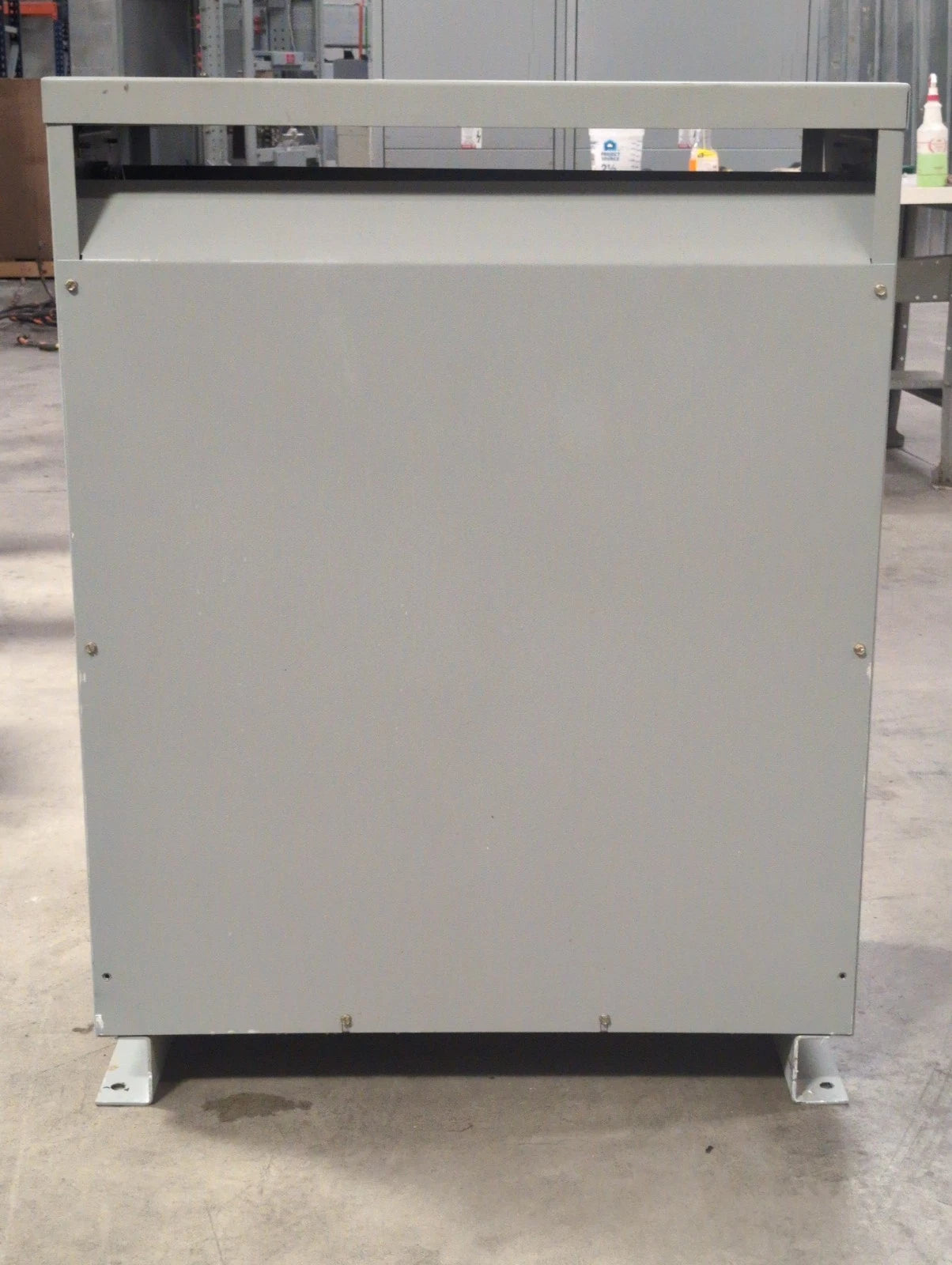 112.5KVA GE 9T23Q9565G03A Transformer Pri 480V Sec 208/120V 3PH Indoor Encl Used