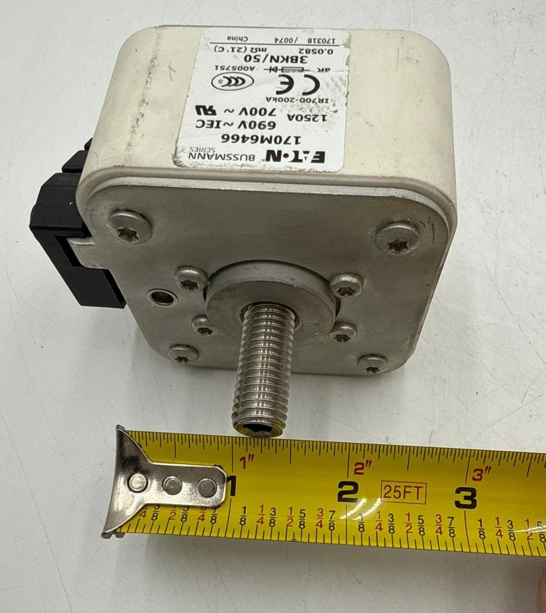 Eaton 170M6466 Fuse Link 1250A 690V 3BKN/50 1250 Amp High Speed 200kA Size 3 Used