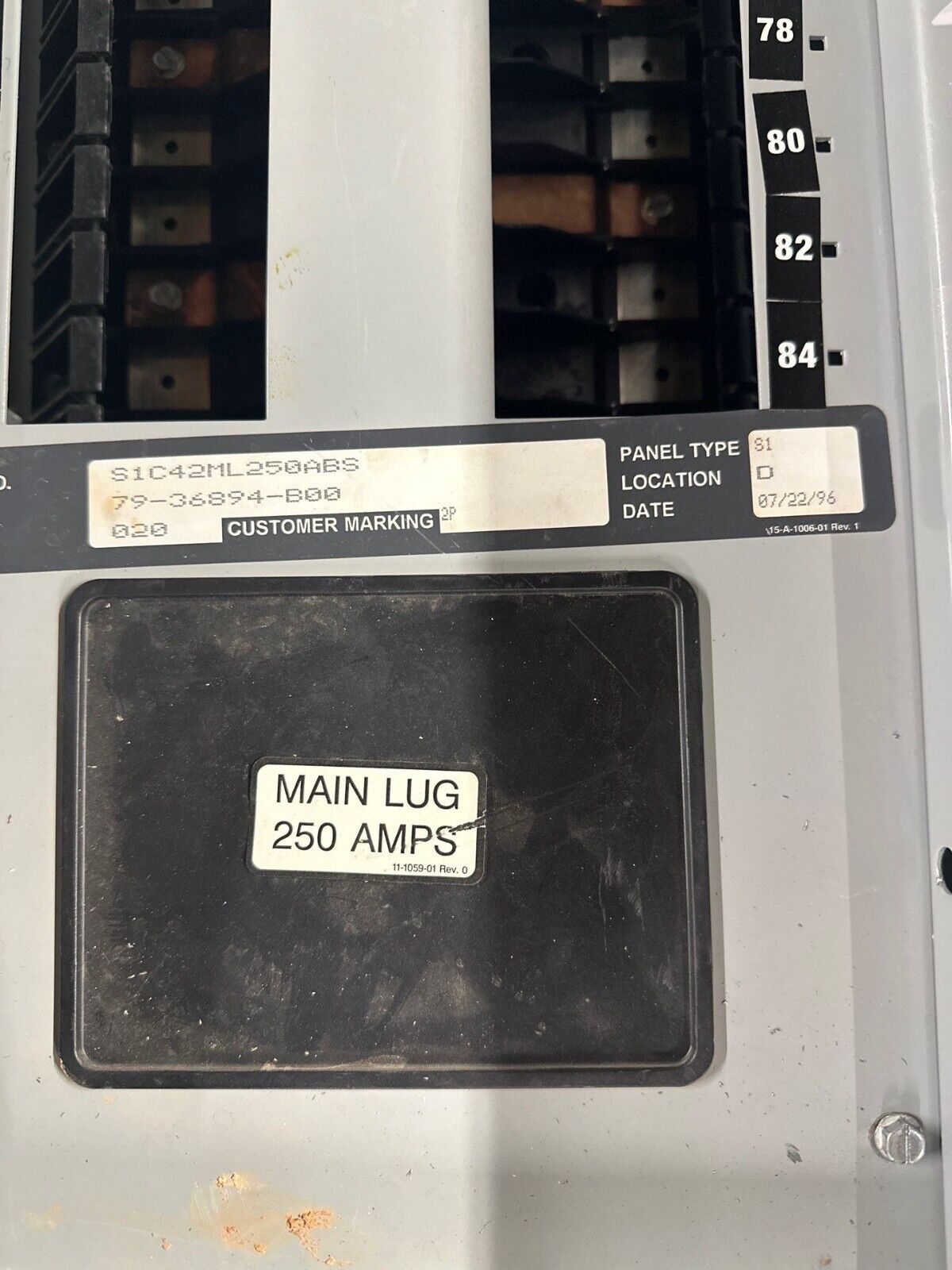 Siemens S1C42ML250ABS S1 Panelboard 250A 208/120V 3PH 4W Indoor Encl 42 Cir MLO P068 Used