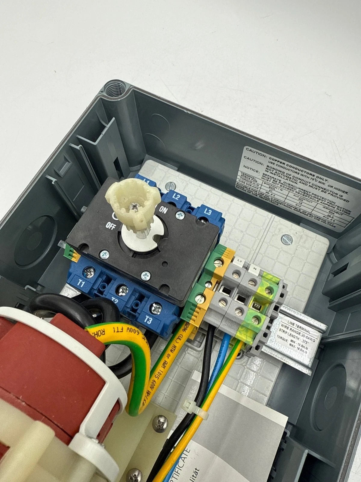 Mennekes AMX2A-ME460MI7 Pin and Sleeve Switched Interlocked Receptacle 60A 480V New