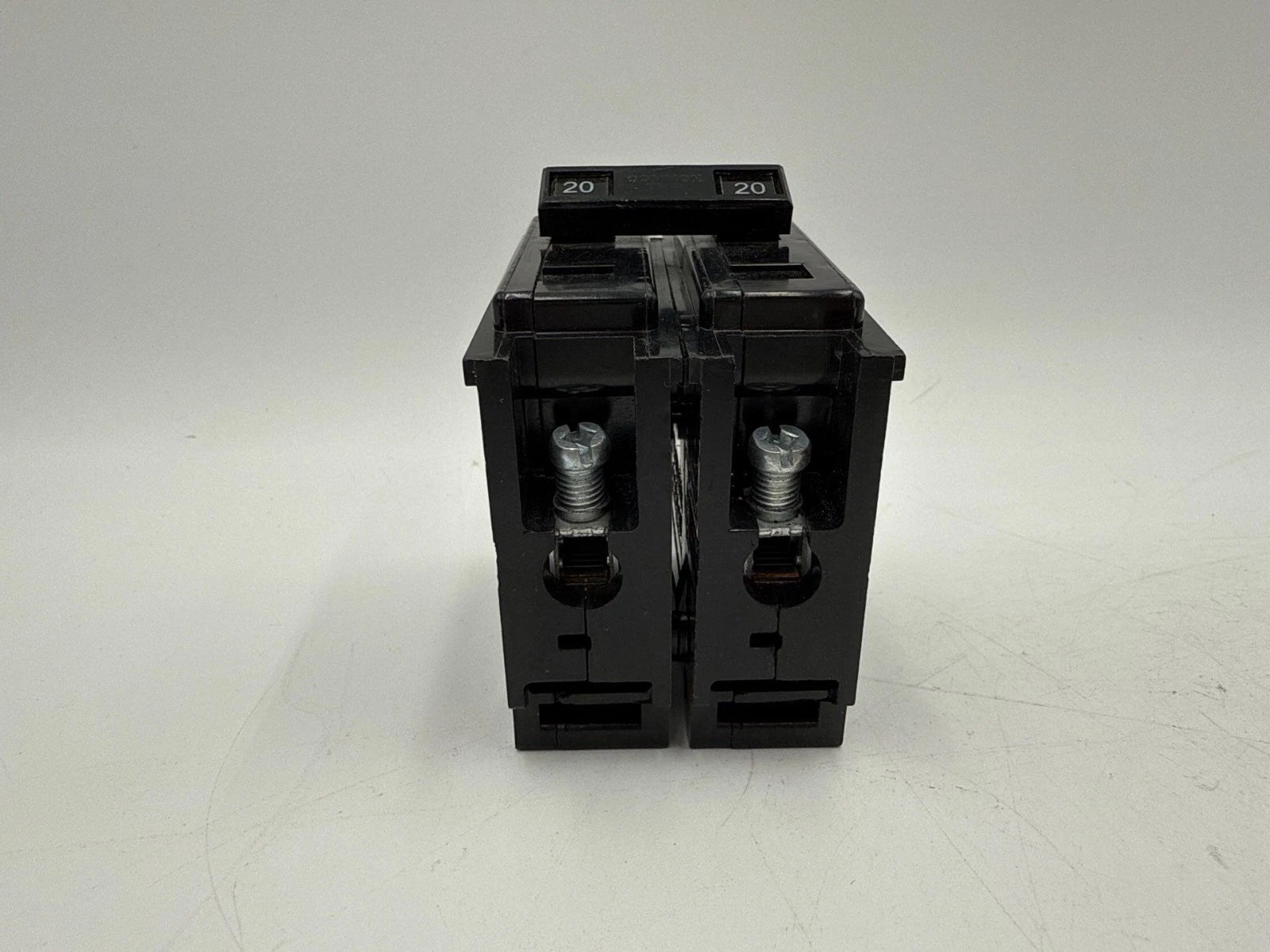 Cutler Hammer BAB2020H Bolt On Circuit Breaker 20A 2P 120/240V BAB2020 BA220 New