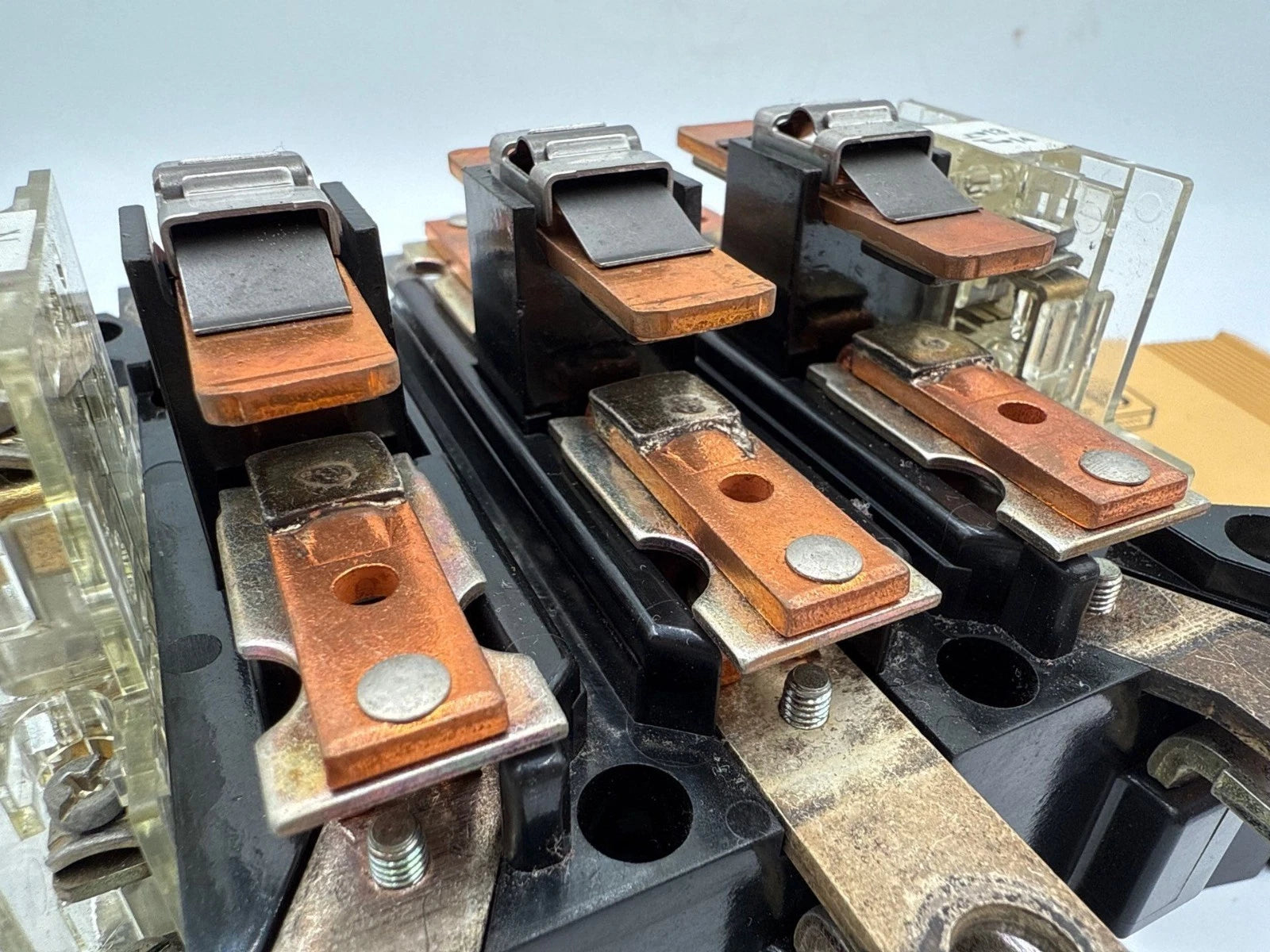 AB 100-B110ND3 Contactor 110A 3P 600V 3PH 100HP Coil 110/120V 100-B110N*3 Used