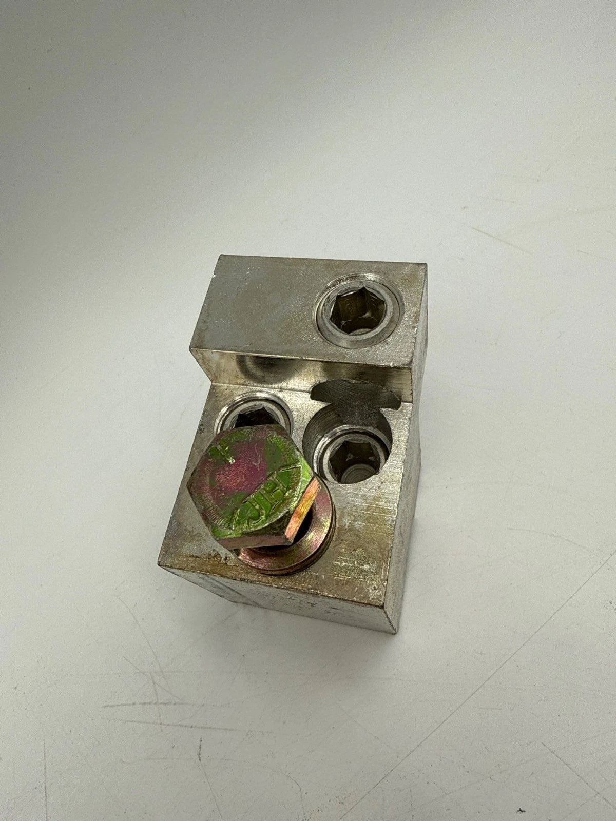 1PC Westinghouse TA800MA2 Circuit Breaker Terminal Lug 3/0-400MCM Ilsco D2242 New