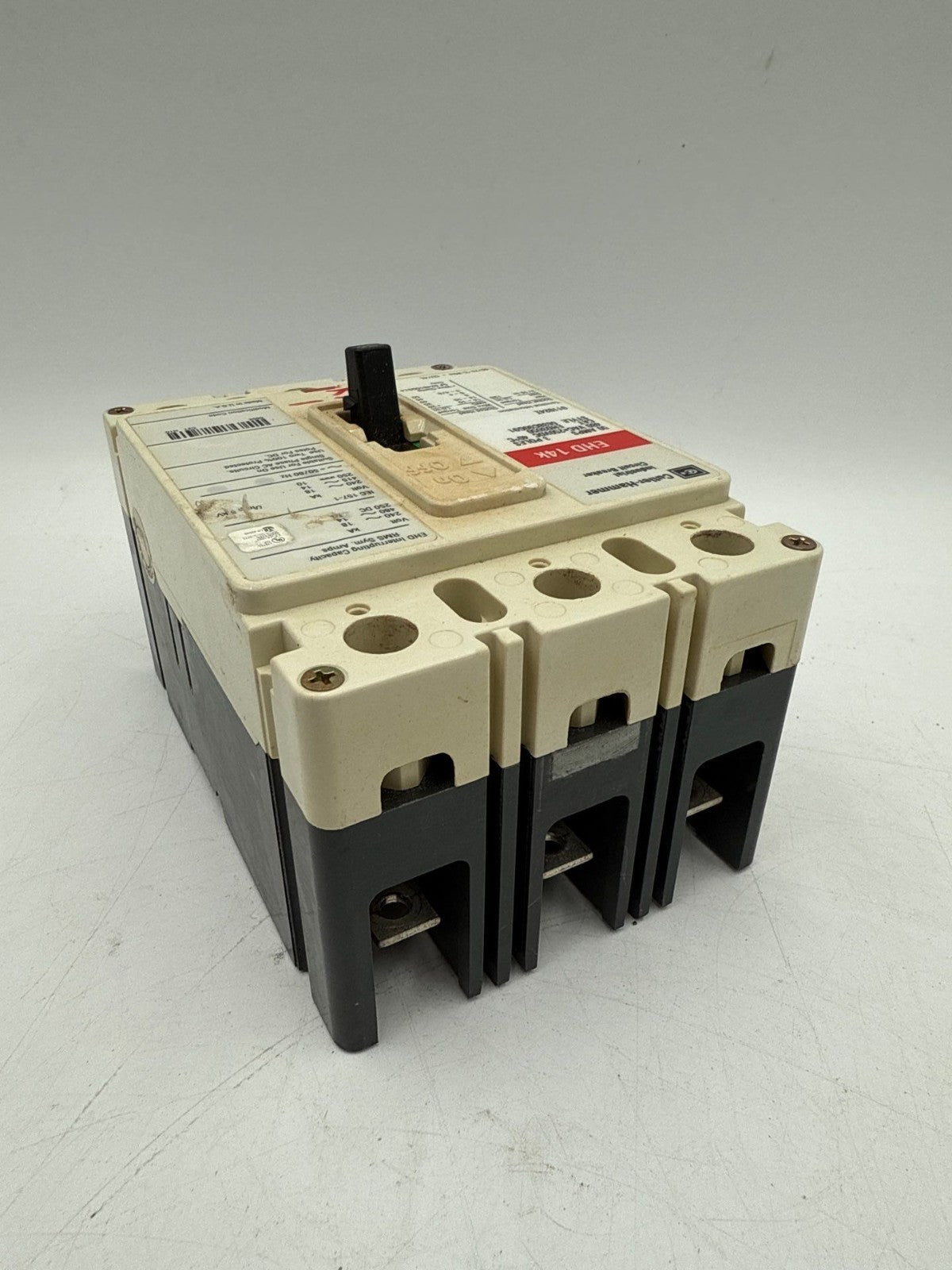 Cutler Hammer EHD3050 Circuit Breaker 50A 3P 480V 3PH EHD 14k 50 Amp 3 Pole Used