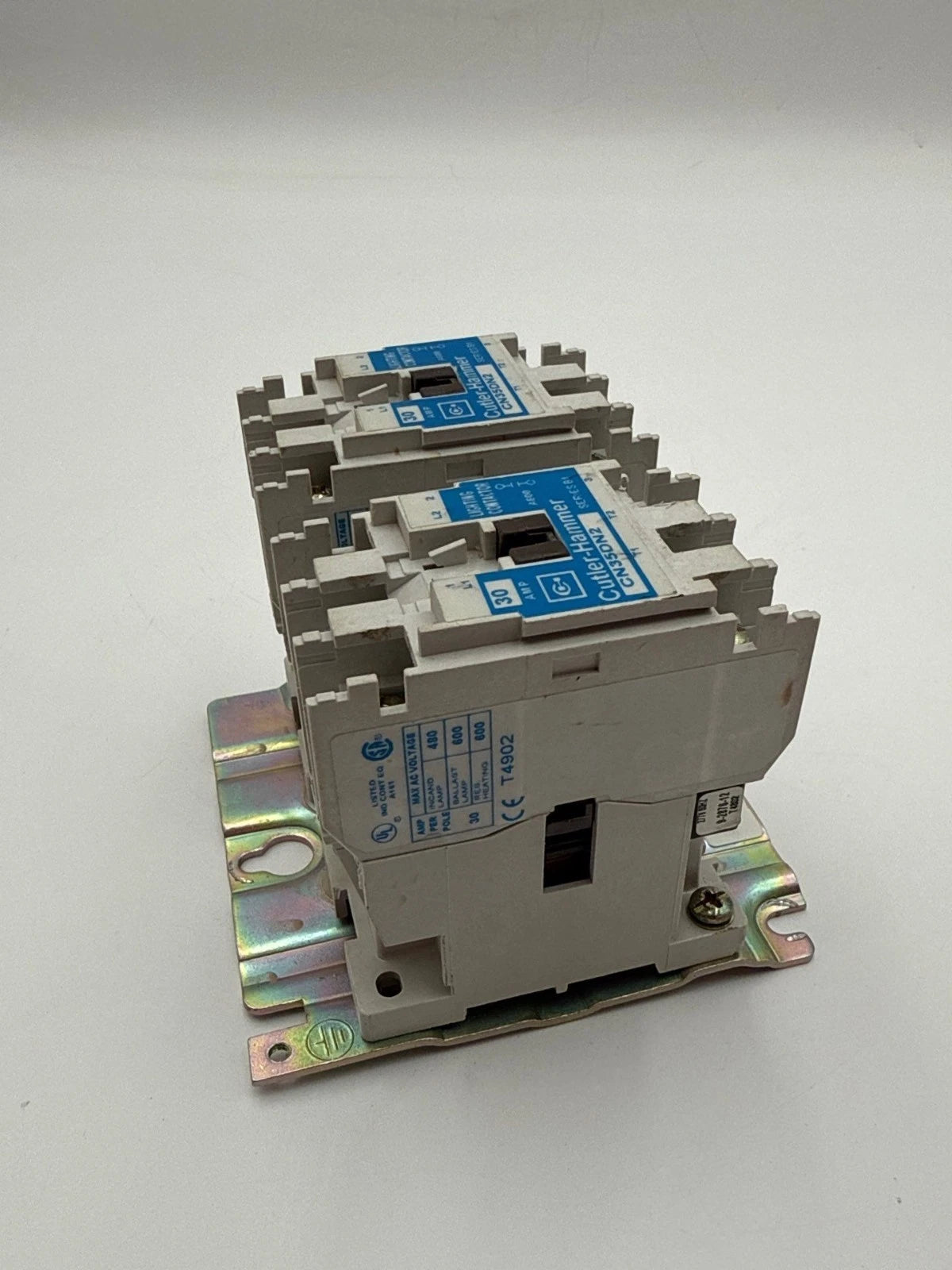 Cutler Hammer CN35DN4 Lighting Contactor 30A 4P 600V Coil 277V CN35DN2 Used