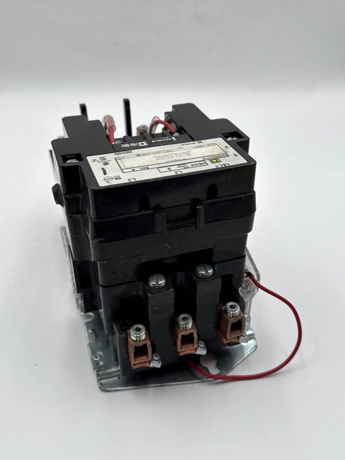 Square D 8536SE01S Starter 90A 3P 600V NEMA Size 3 Coil 110/120V 3PH 50HP CC81.5 Used