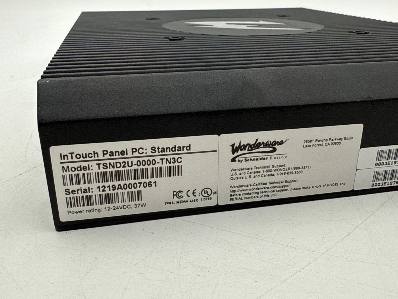 Wonderware TSND2U-0000-TN3C InTouch Panel PC Standard 12-24VDC 37W Used