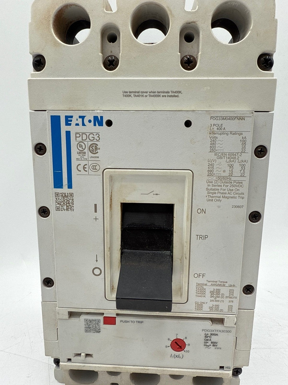 Eaton PDG33M0400FNNN Circuit Breaker 3P 600V w/ 300A Trip PDG3XTFA30300 300 Amp Used