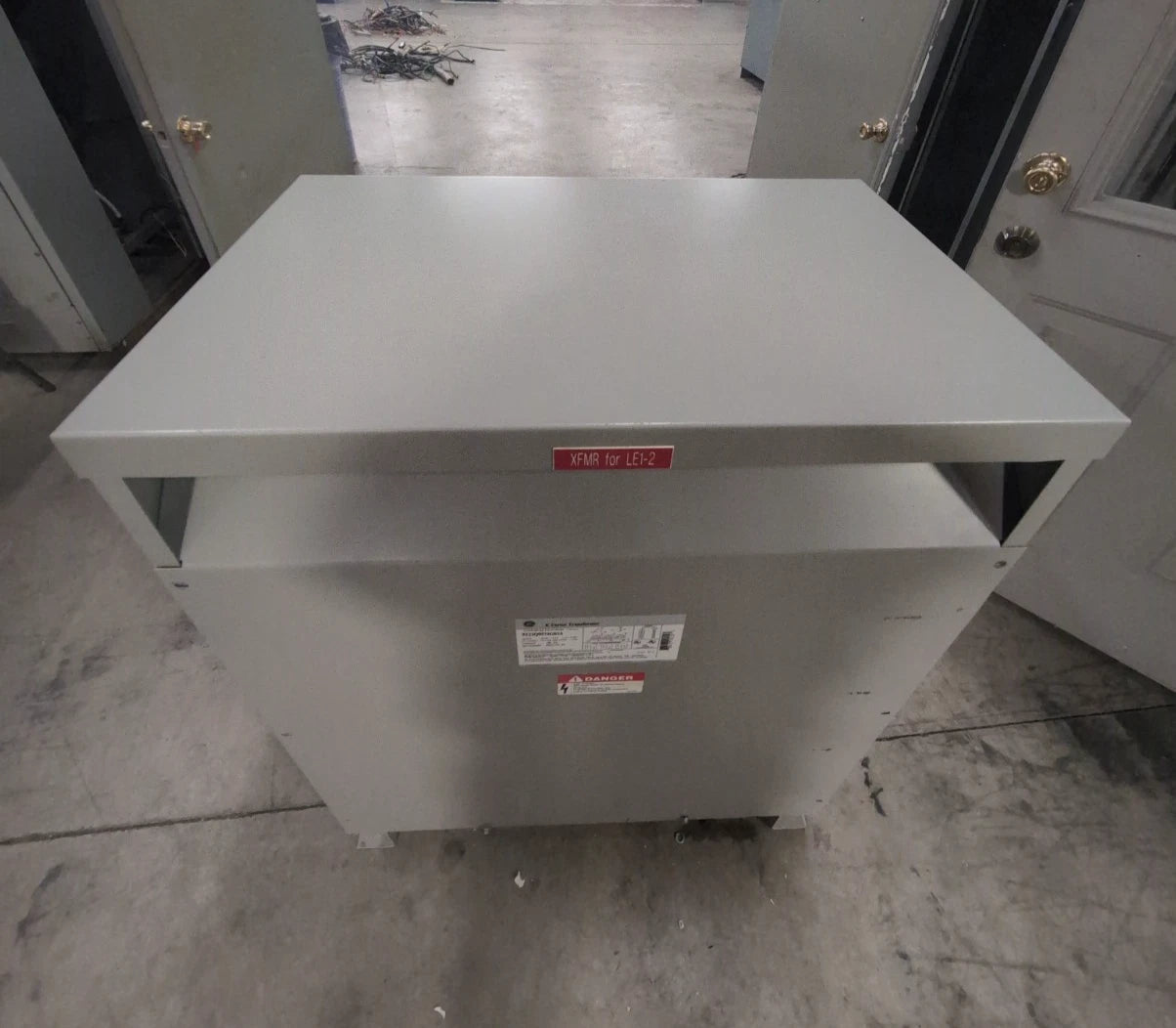 75KVA GE 9T23Q9574G03A Transformer Pri 480V Sec 208/120V 3PH Indoor Type QLFK Used