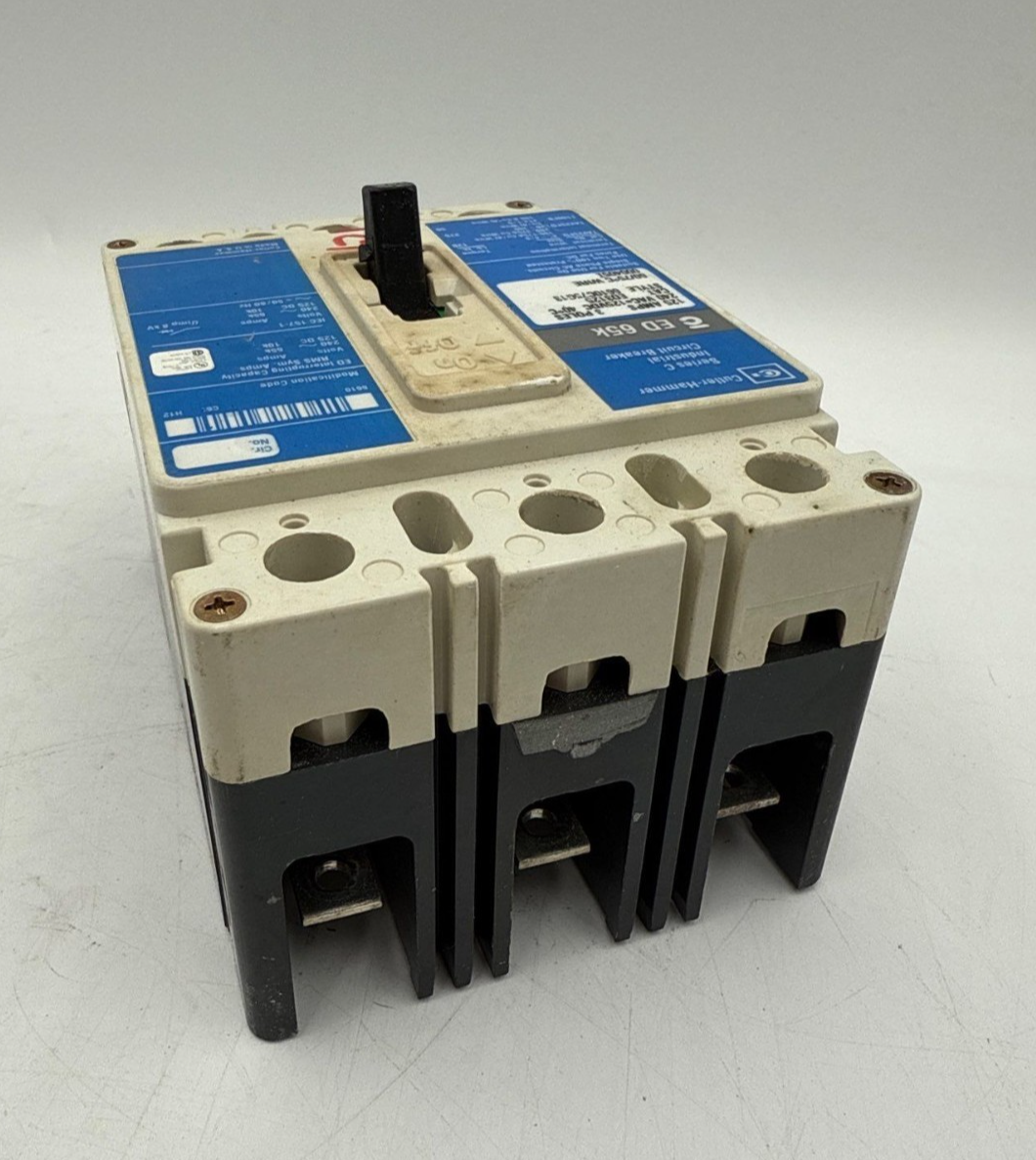 Cutler Hammer ED3125 Circuit Breaker 125A 3P 240V 3PH ED 65k 125 Amp 3 Pole Used