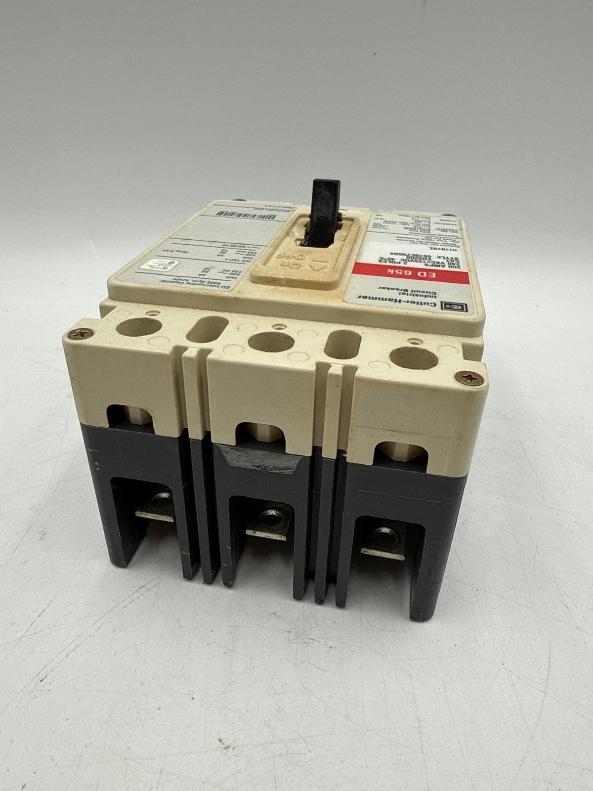 Cutler Hammer ED3200 Circuit Breaker 200A 3P 240V 3PH ED 65k 200 Amp 3 Pole Used