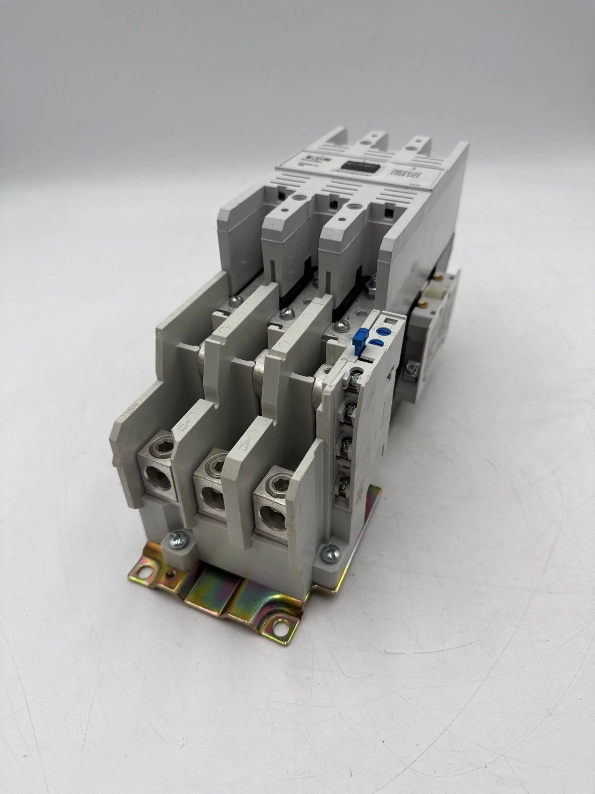 Eaton AE16NN0 Starter 140A 3P 600V 125 HP Coil 110-120V Overload 10-6530-3 Used