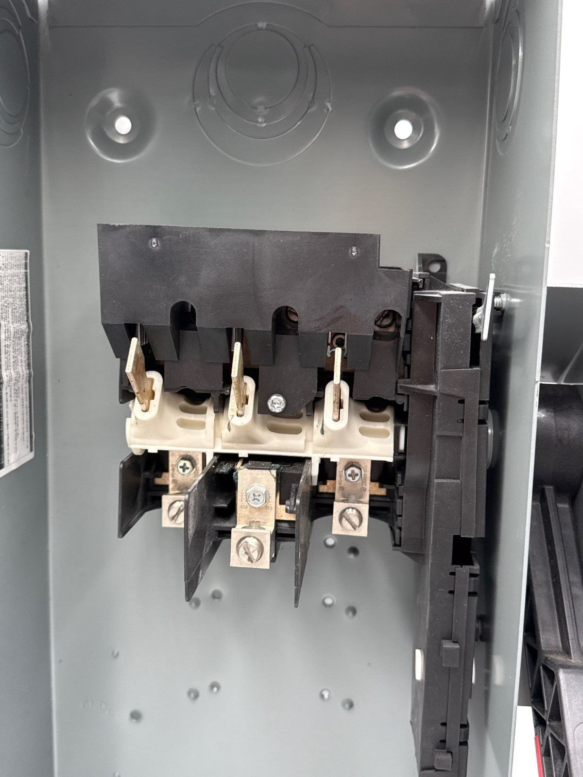 Square D VH363N Safety Disconnect Switch 100A 3P 600V Indoor Encl 100 Amp 3 Pole New