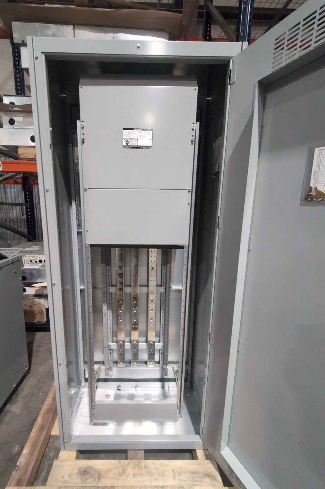 Siemens P5 Panelboard P5E75ML800ATS 800A 480/277V 3PH 4W 800 Amp MLO Panel New New